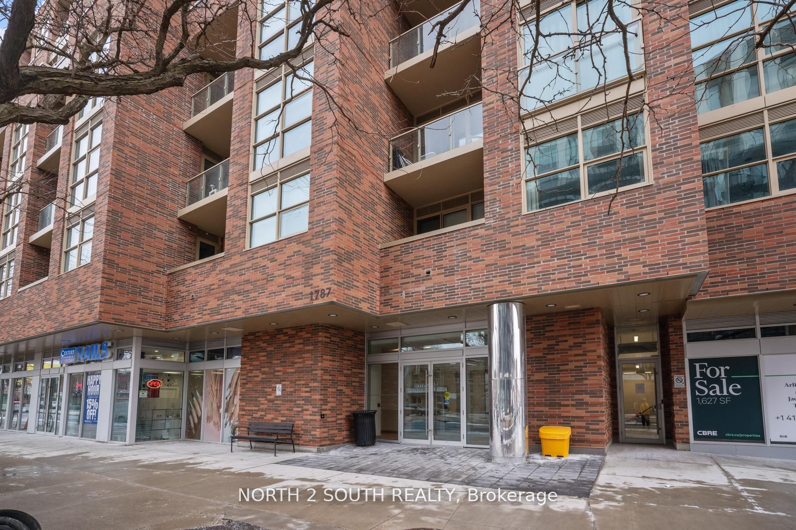 Additional image 4 of 213-1787 St Clair Avenue W, Toronto, ON, M6N 0B7