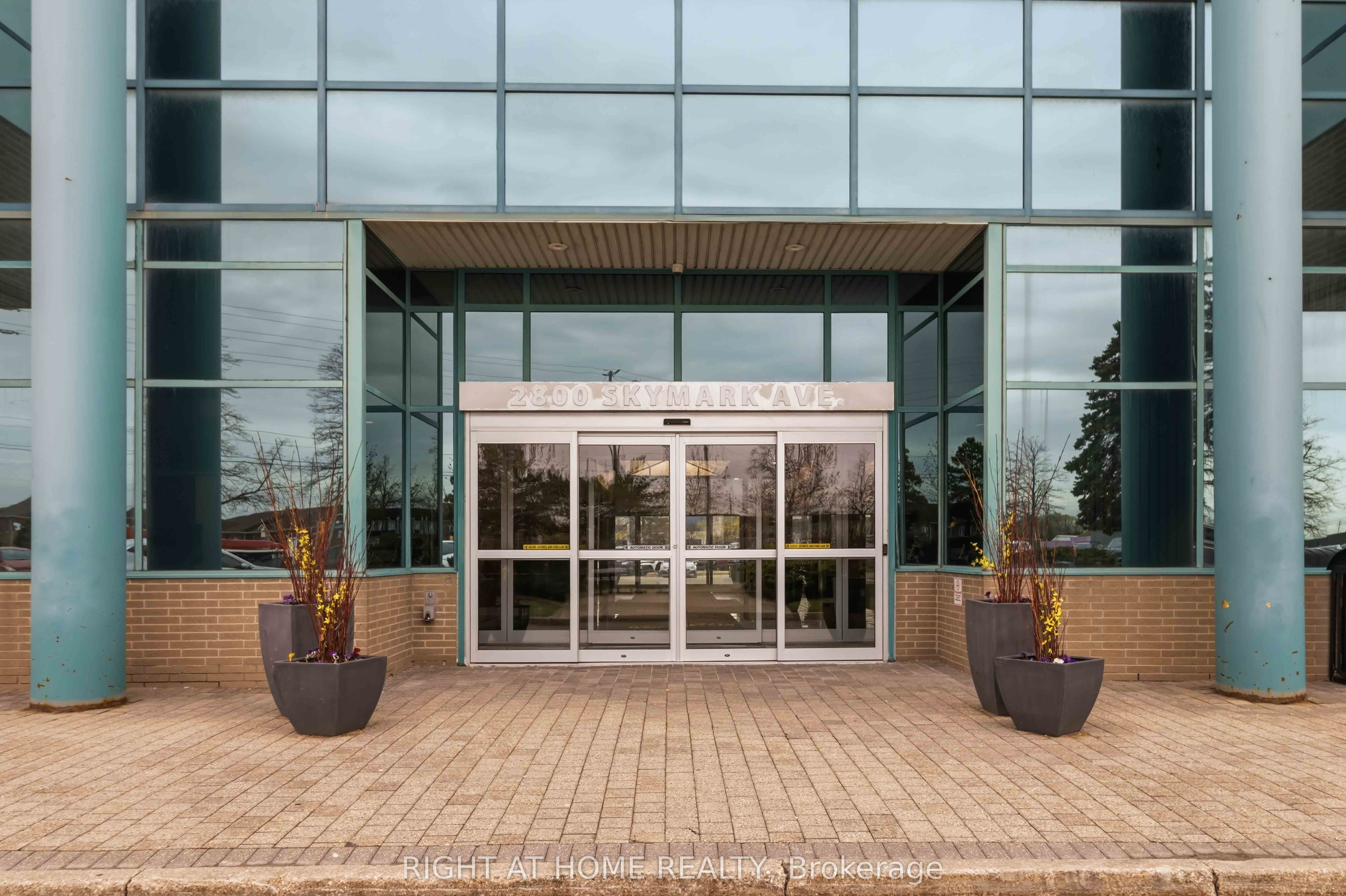 Additional image 5 of 32-2800 Skymark Avenue, Mississauga, ON, L4W 5A6