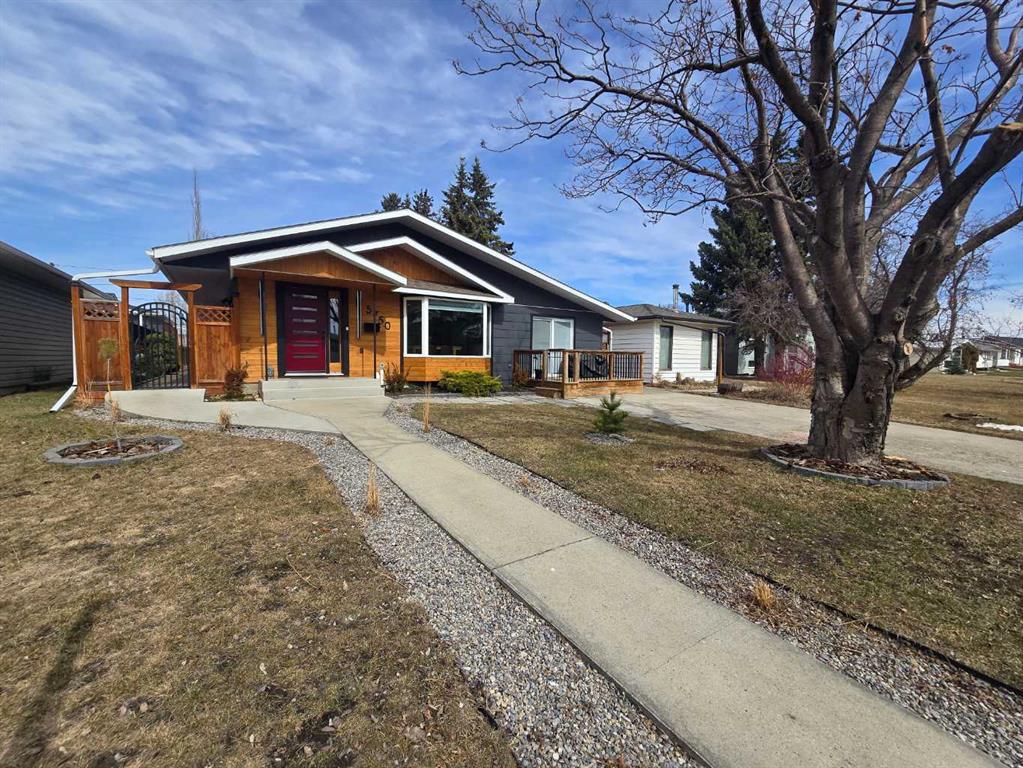 5750 41 Street Crescent, Red Deer, AB, T4N 1B2