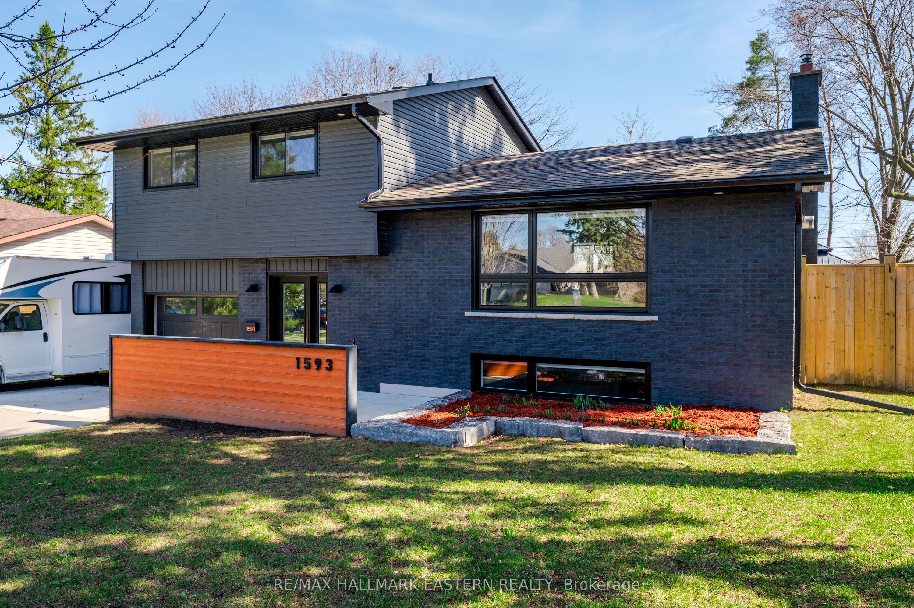 Additional image 3 of 1593 Westbrook Drive, Peterborough, ON, K9J 6R6