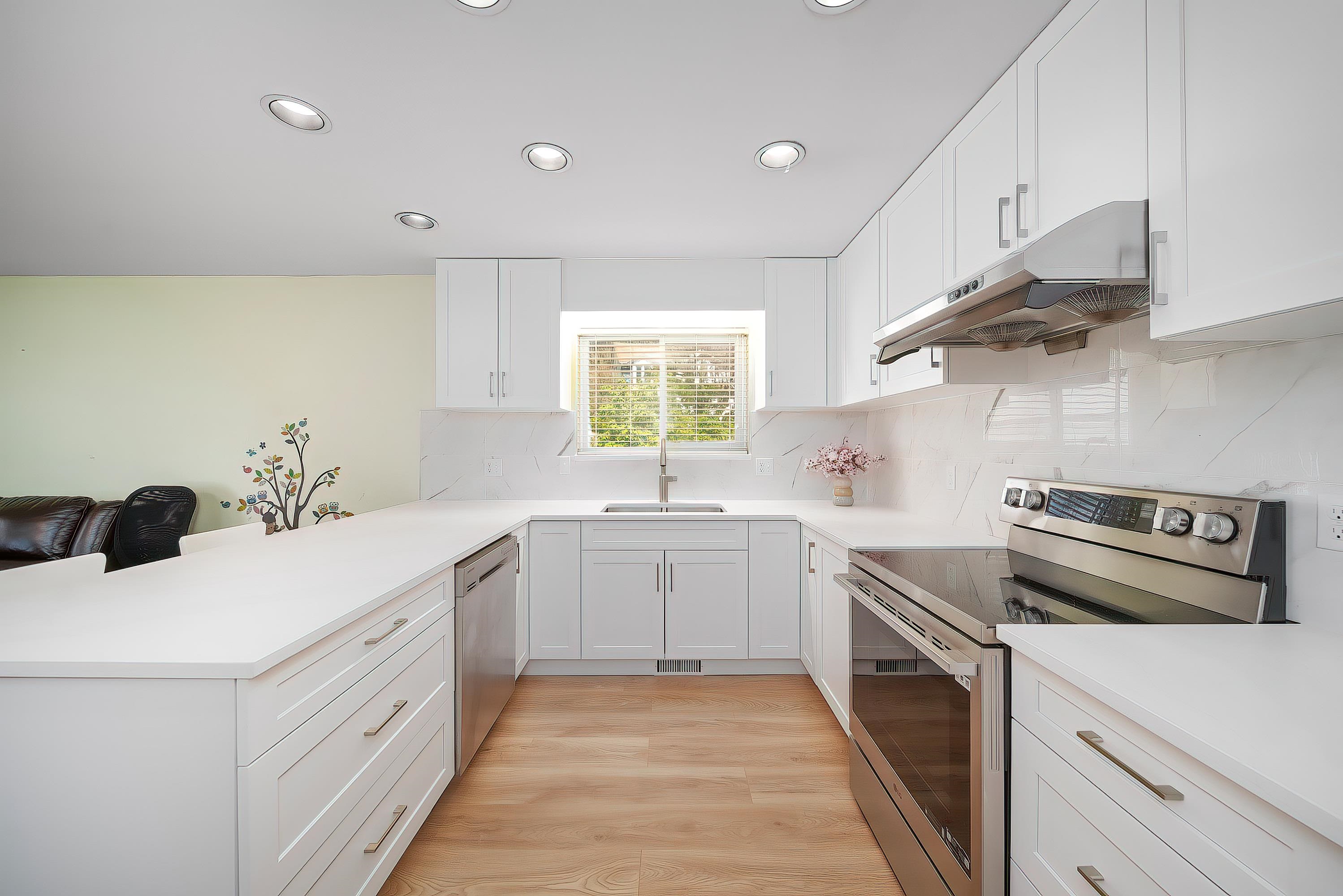 Additional image 5 of 11 Harbour Place, Port Moody, BC, V3H 4J8