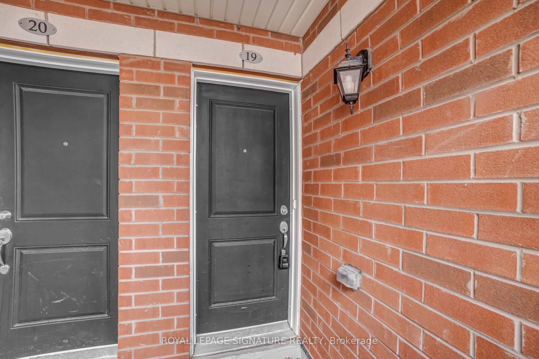 Additional image 2 of 19-2492 Post Road, Oakville, ON, L6H 0G6