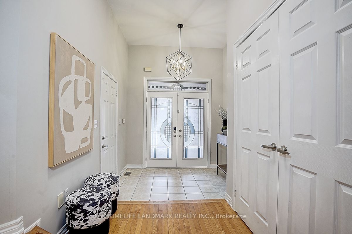 Additional image 3 of 2455 Felhaber Crescent, Oakville, ON, L6H 7N8