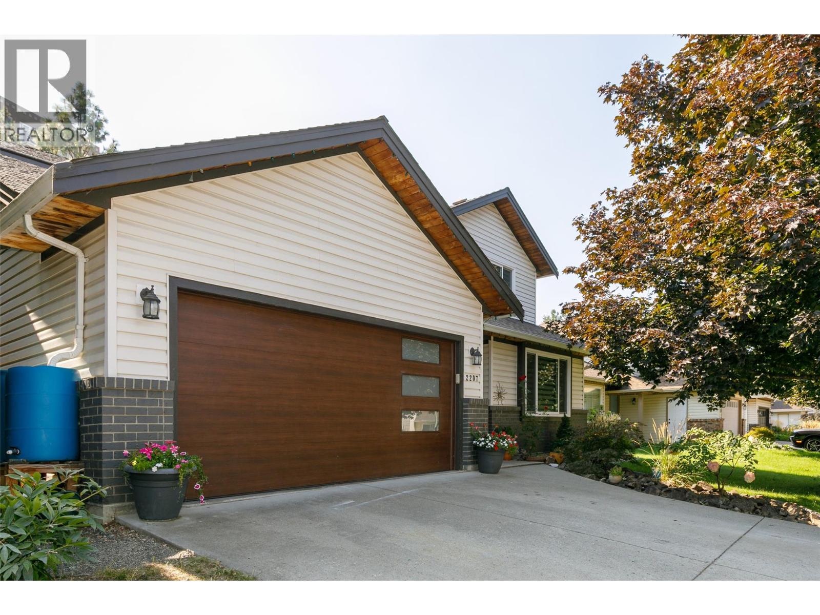 2207 Shannon Ridge Drive, West Kelowna, BC, V4T2L1