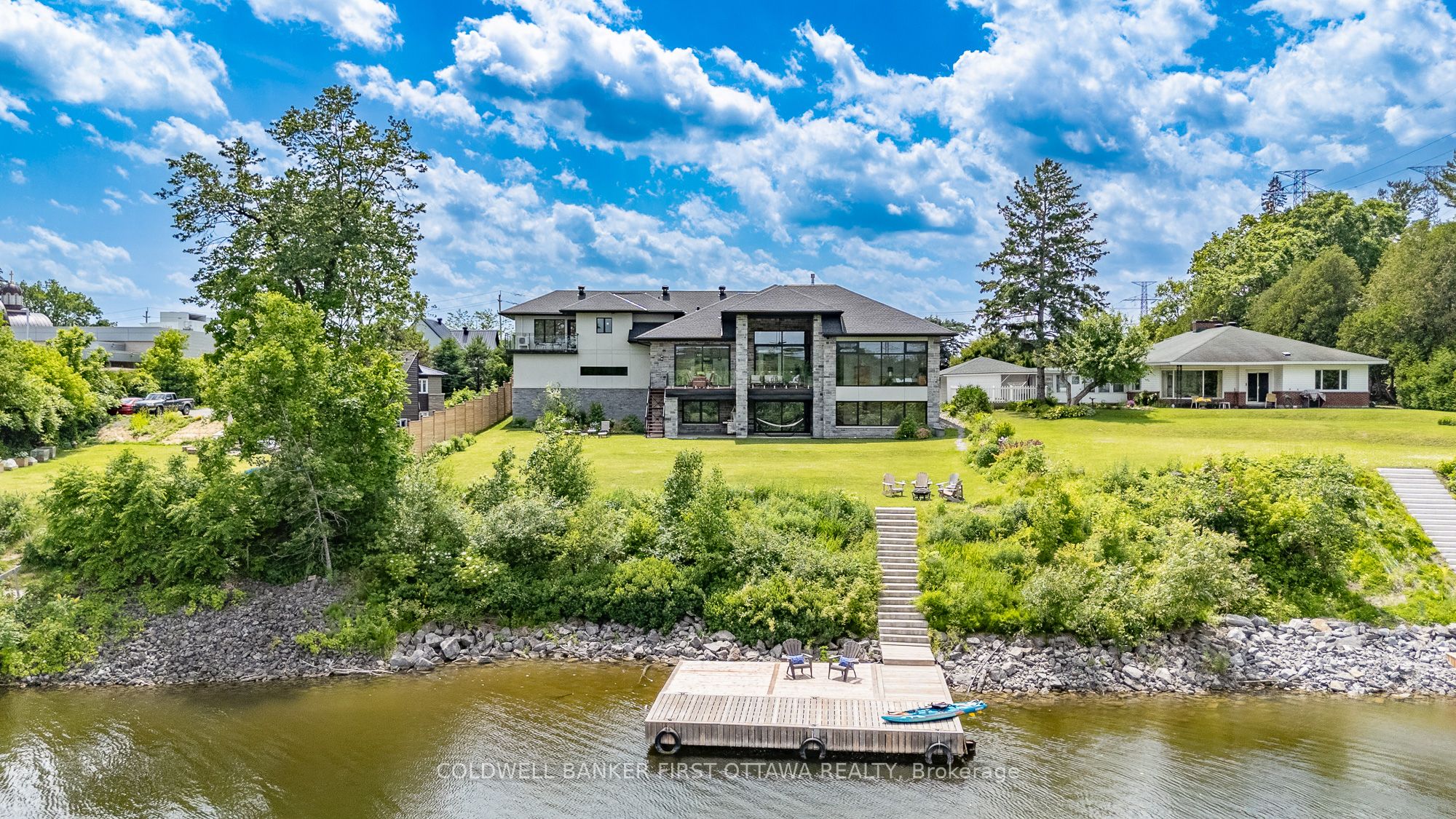 1981 Prince Of Wales Drive, Ottawa, ON, K2C 3J7
