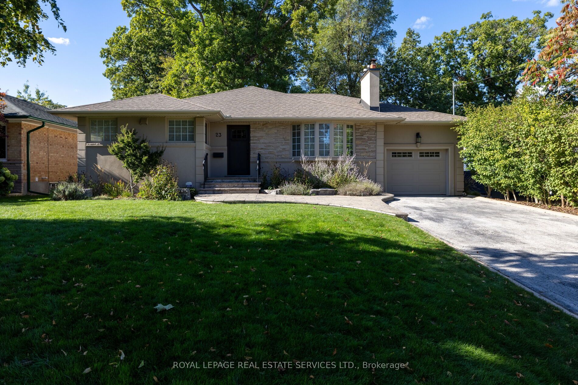 23 Glenmanor Drive, Oakville, ON, L6K 2B3