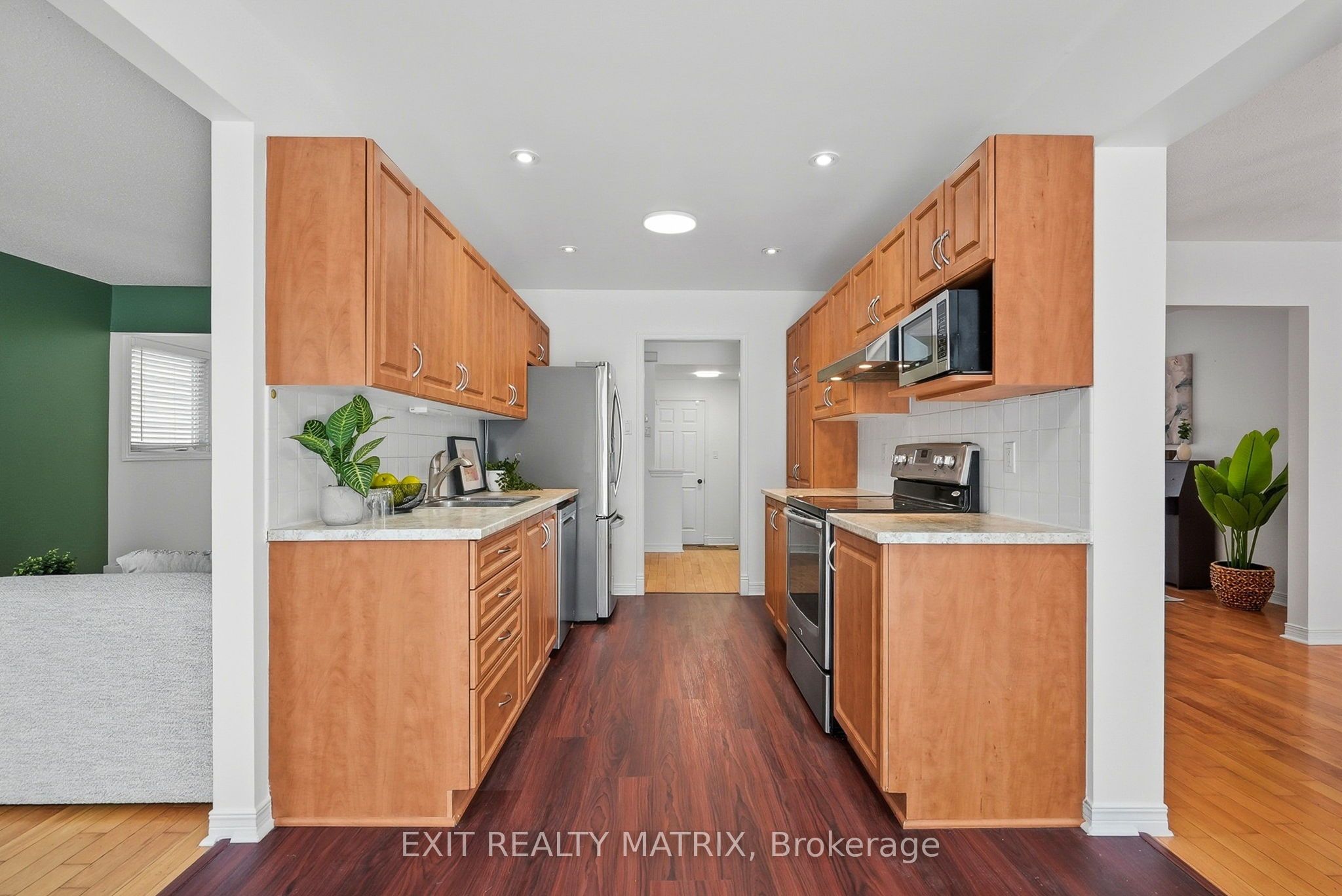 Additional image 4 of 727 Brome Crescent, Ottawa, ON, K4A 3G8