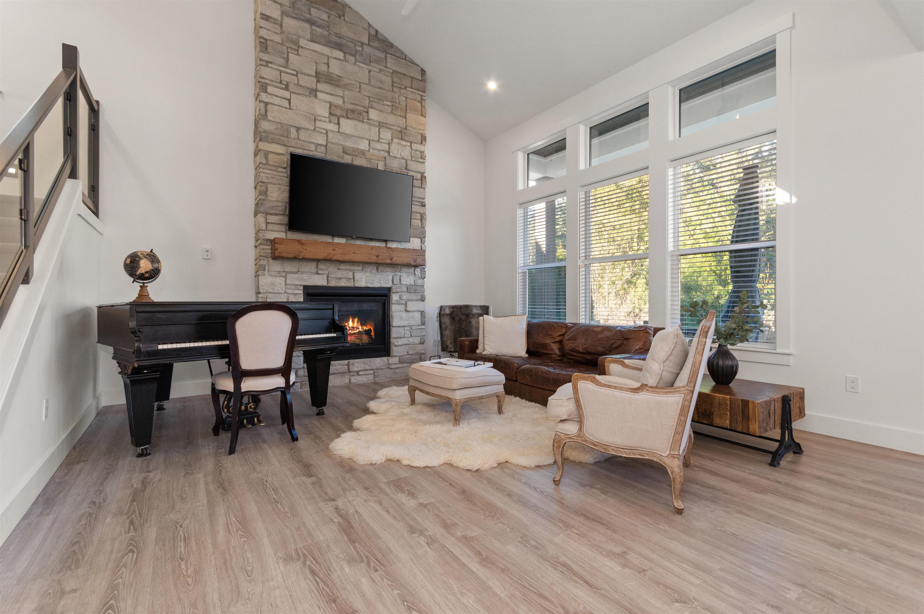 Additional image 4 of 12-1885 Columbia Valley Road, Cultus Lake, BC, V2R 1J8