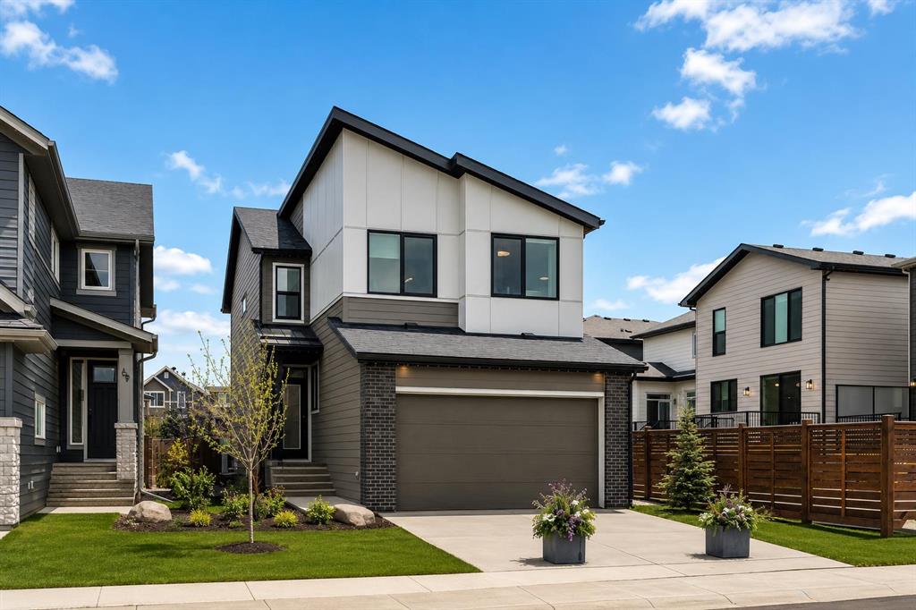 103 Silver Spruce Grove, Calgary, AB, T2X 5M1