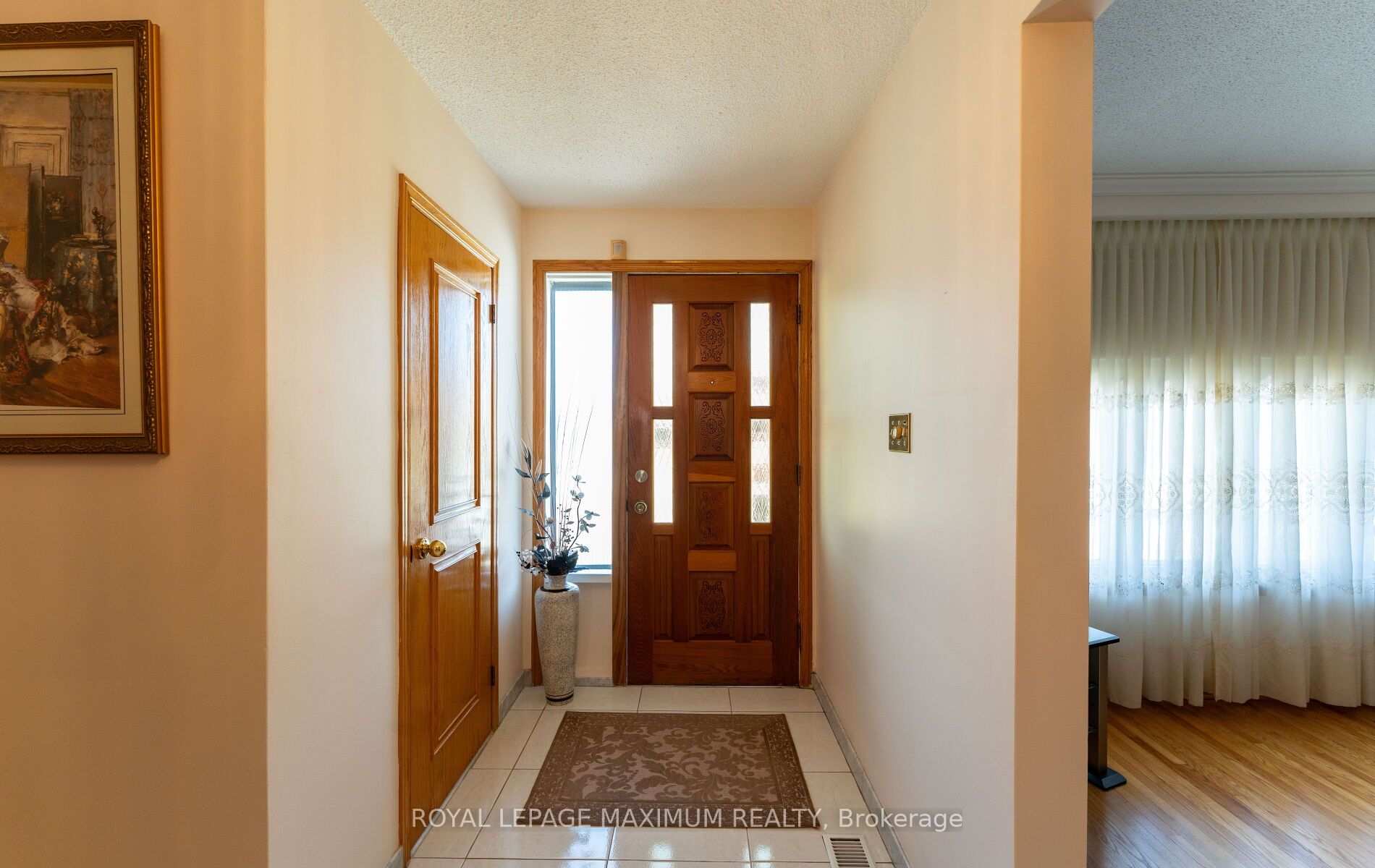 32 Ianhall Road, Toronto, ON, M3M 2B1 photo 4