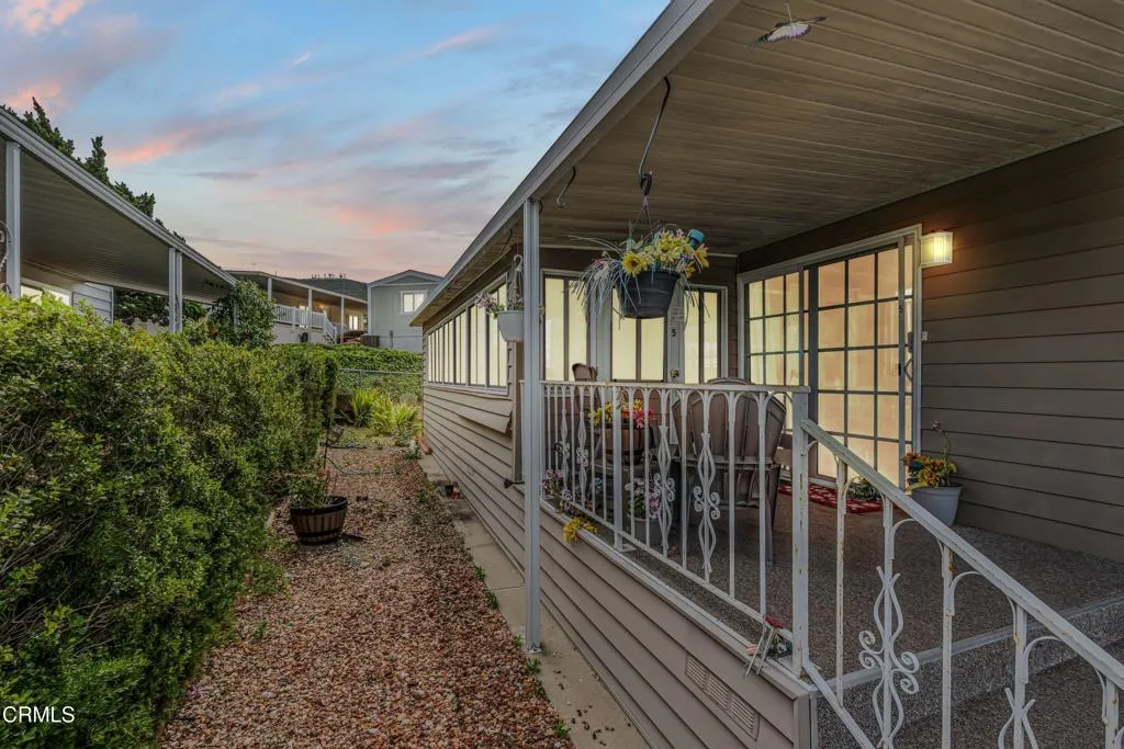 Additional image 4 of 5 Robertson Way Unit 5, Thousand Oaks, CA 91320