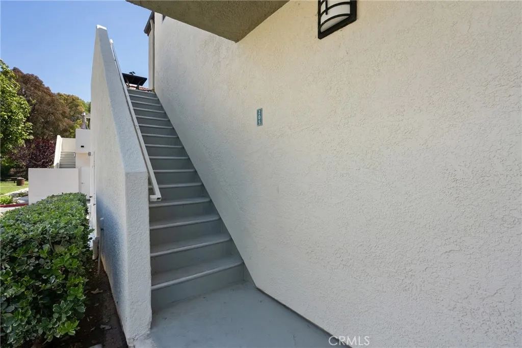 Additional image 2 of 21200 Trumpet Dr Unit 205, Newhall, CA 91321