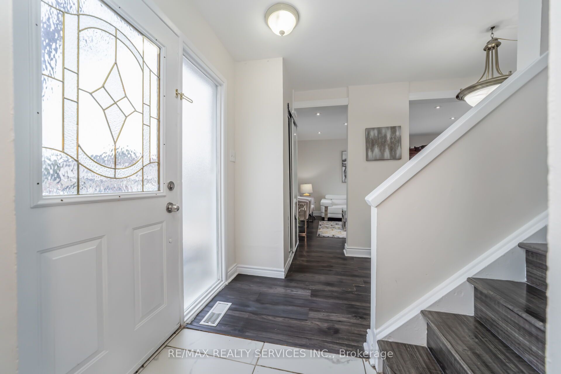 Additional image 5 of 11 Juliette Square, Brampton, ON, L6S 2M6