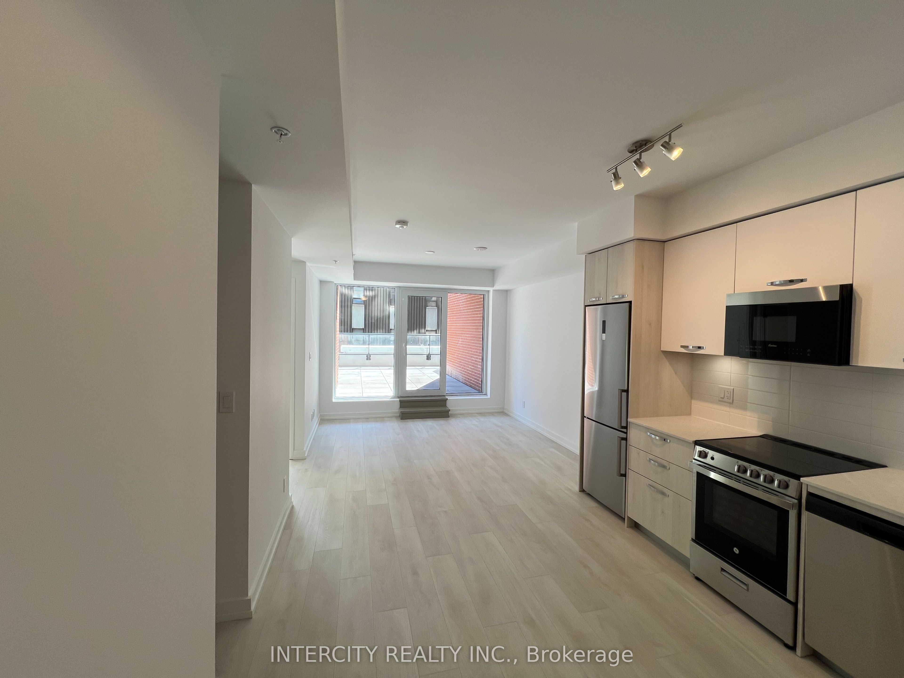 Additional image 3 of 312-75 James Street S, Hamilton, ON, L8P 2Y9