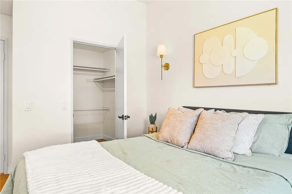 Additional image 21 of 977 N Driftwood Ave, Rialto, CA 92376