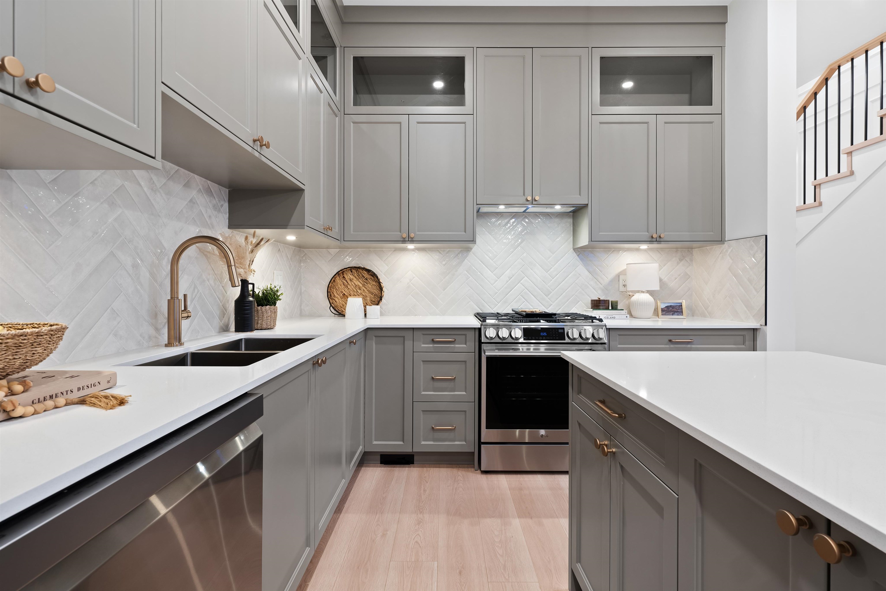 Additional image 5 of 101-16594 22 Avenue, Surrey, BC, V3Z 0V5