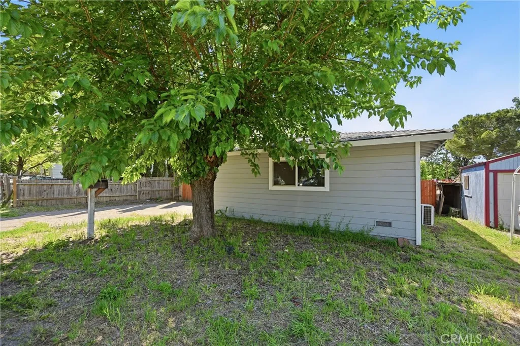 3723 Buckeye St, Clearlake, CA 95422