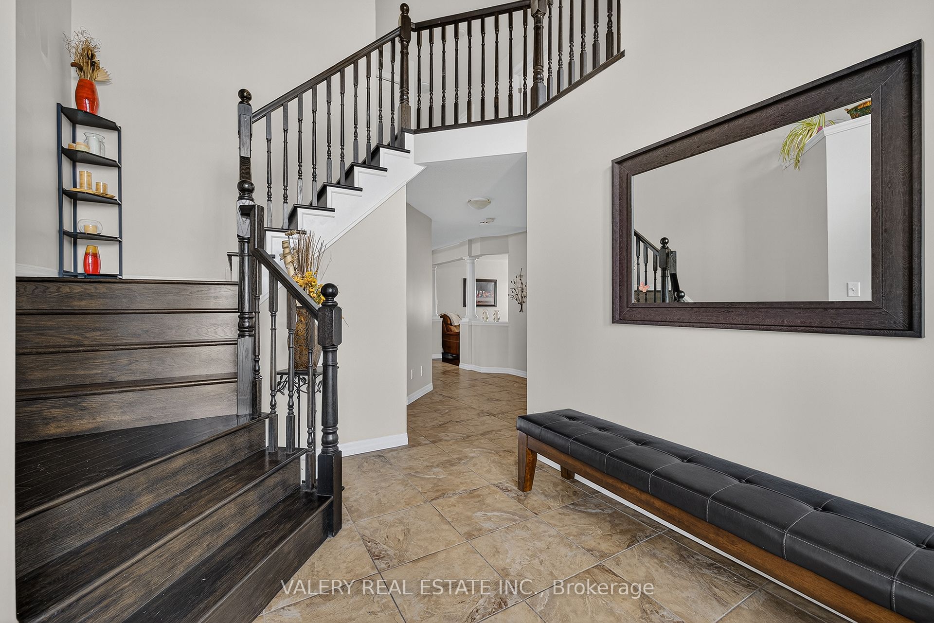 Additional image 2 of 3 Hardcastle Place, Waterloo