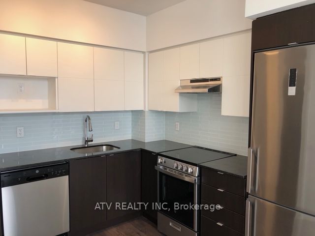 Additional image 6 of 1521-120 Varna Drive, Toronto, ON, M6A 1N3