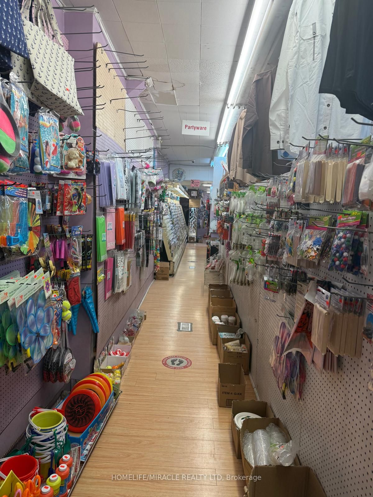 Additional image 4 of 2212 Bloor Street, Toronto, ON, M6S 1N4