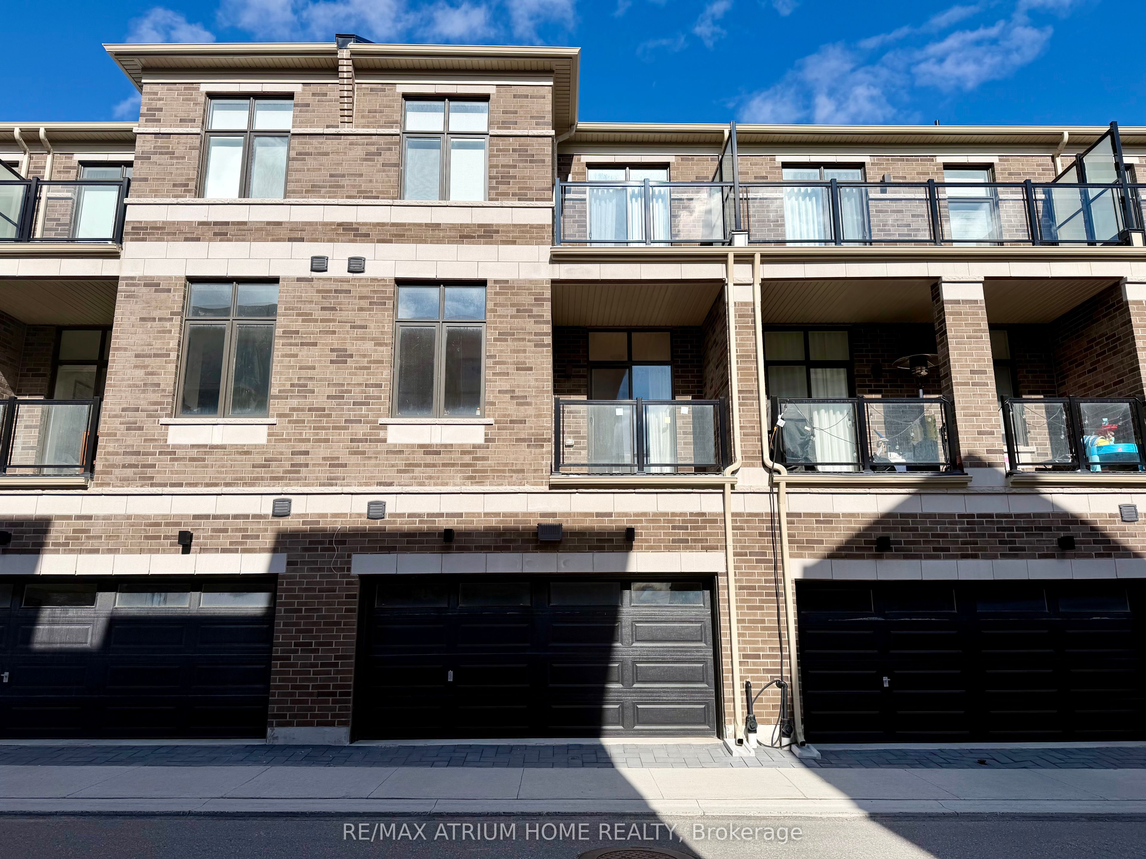 Additional image 2 of 22 Kahshe Lane, Richmond Hill, ON, L4S 0N7