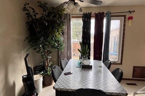 Additional image 8 of 5-1234 9 Avenue N, Lethbridge, AB, T1H 1G7