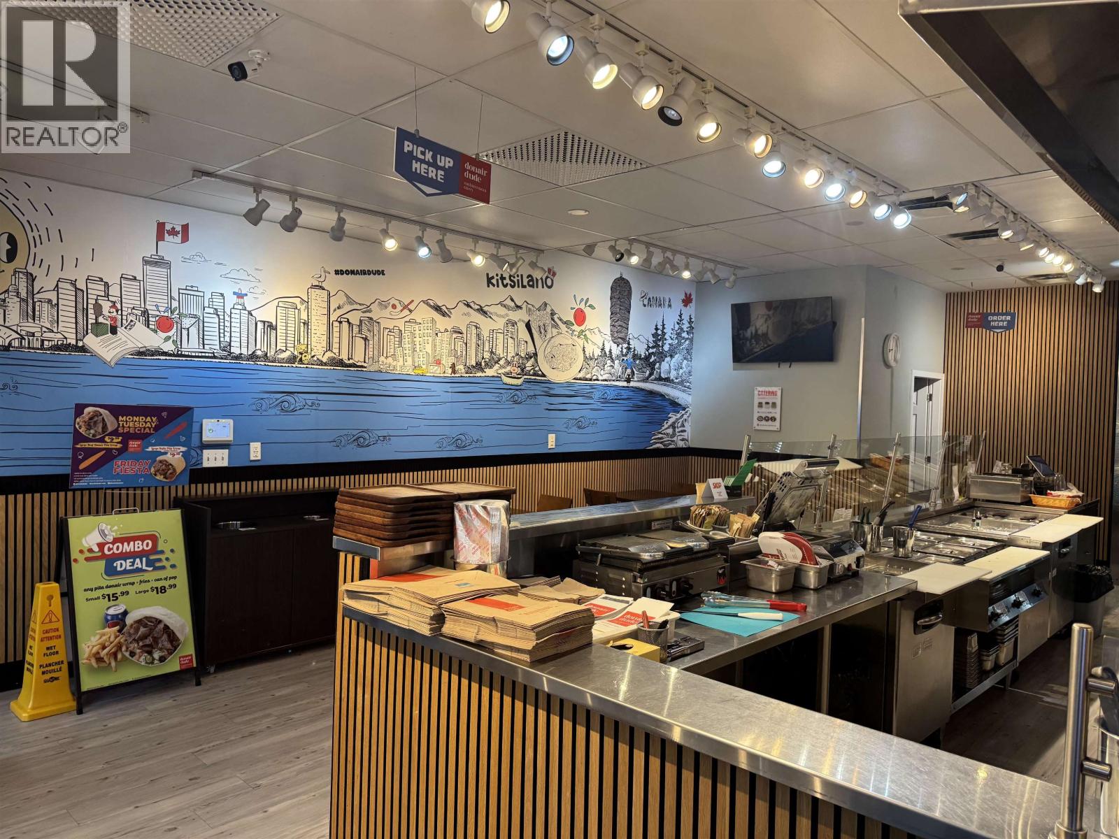 Additional image 3 of 3209 W Broadway West, Vancouver, BC, V6K2H5