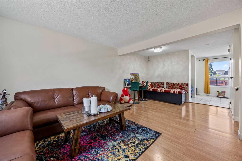 Additional image 6 of 8-4360 58 Street NE, Calgary, AB, T1Y 4S4