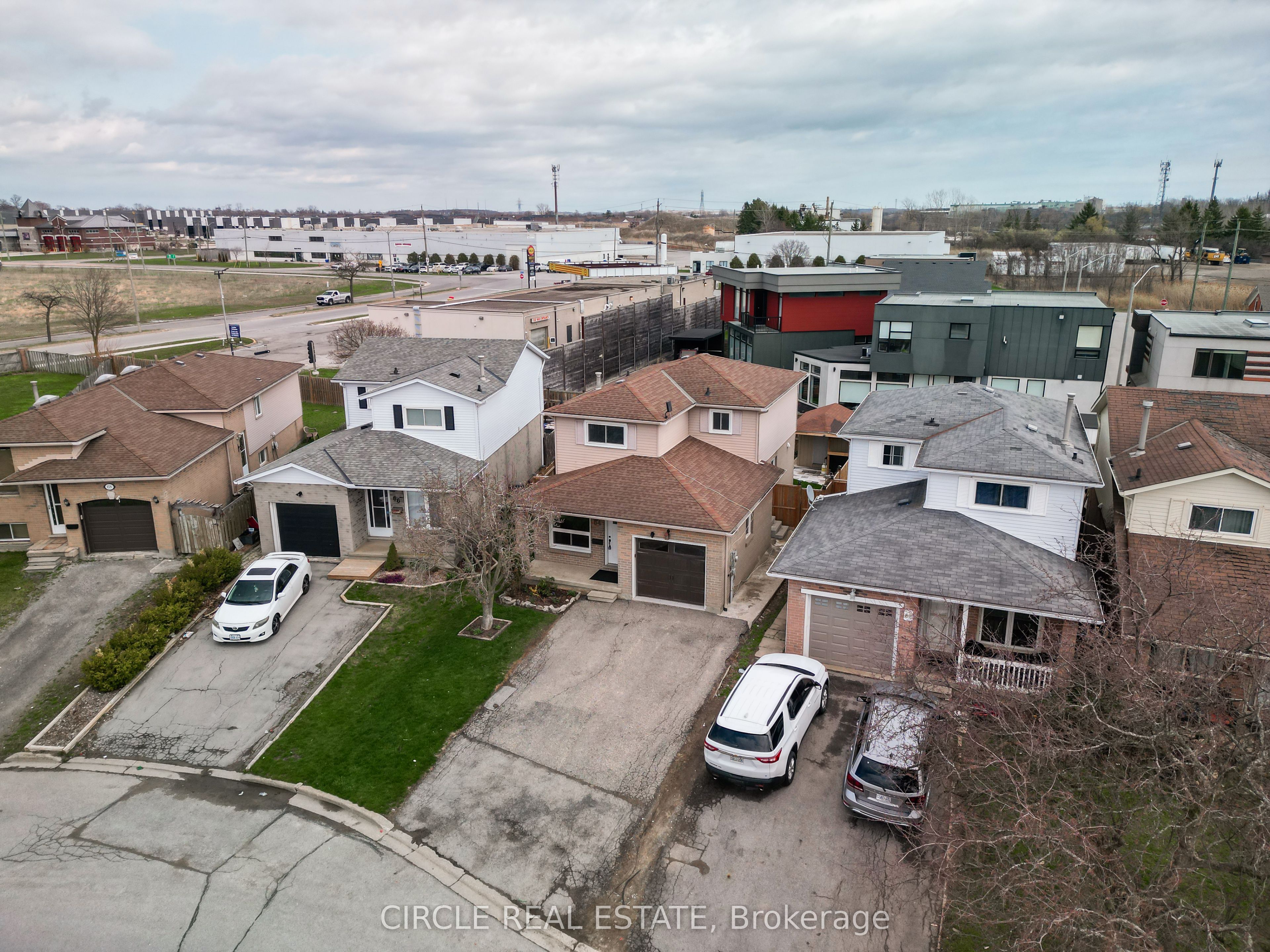 Additional image 2 of 64 Lampman Crescent, Thorold, ON, L2V 4K7