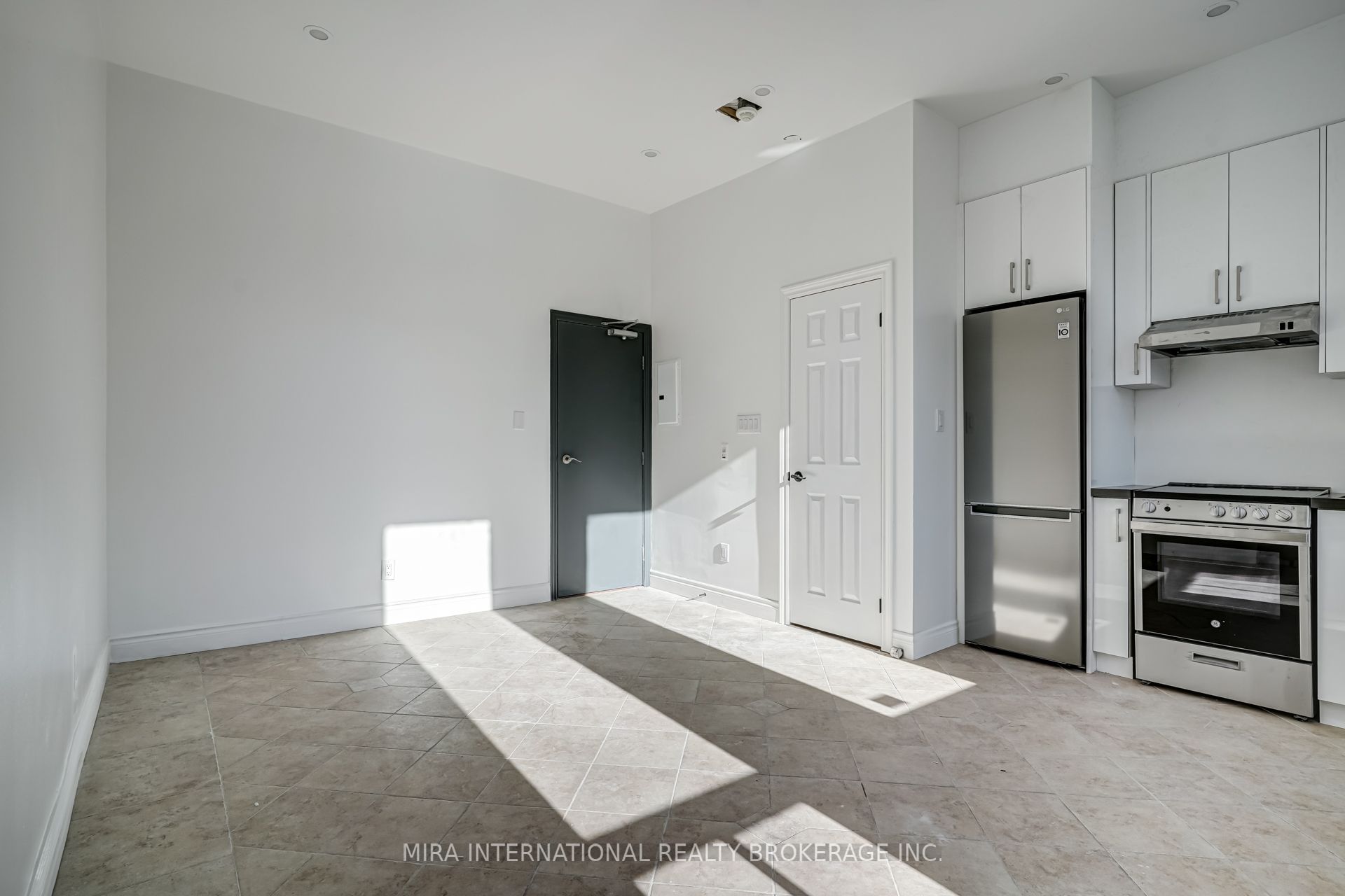 Additional image 3 of 103-180 Sherbourne Street, Toronto, ON, M5A 2R7