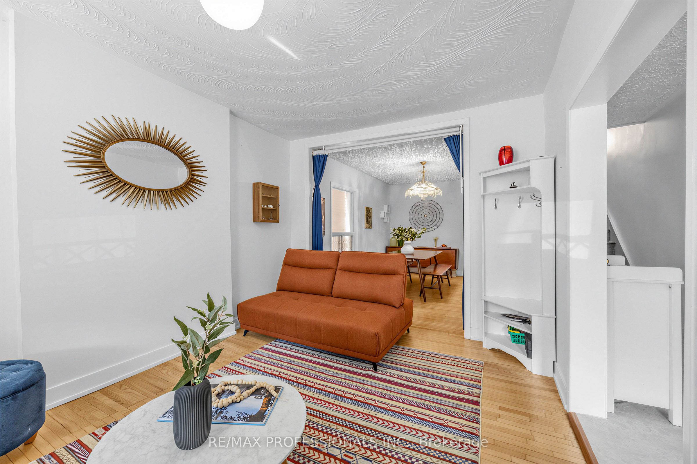 Additional image 5 of 219 St Helen's Avenue, Toronto, ON, M6H 4A2