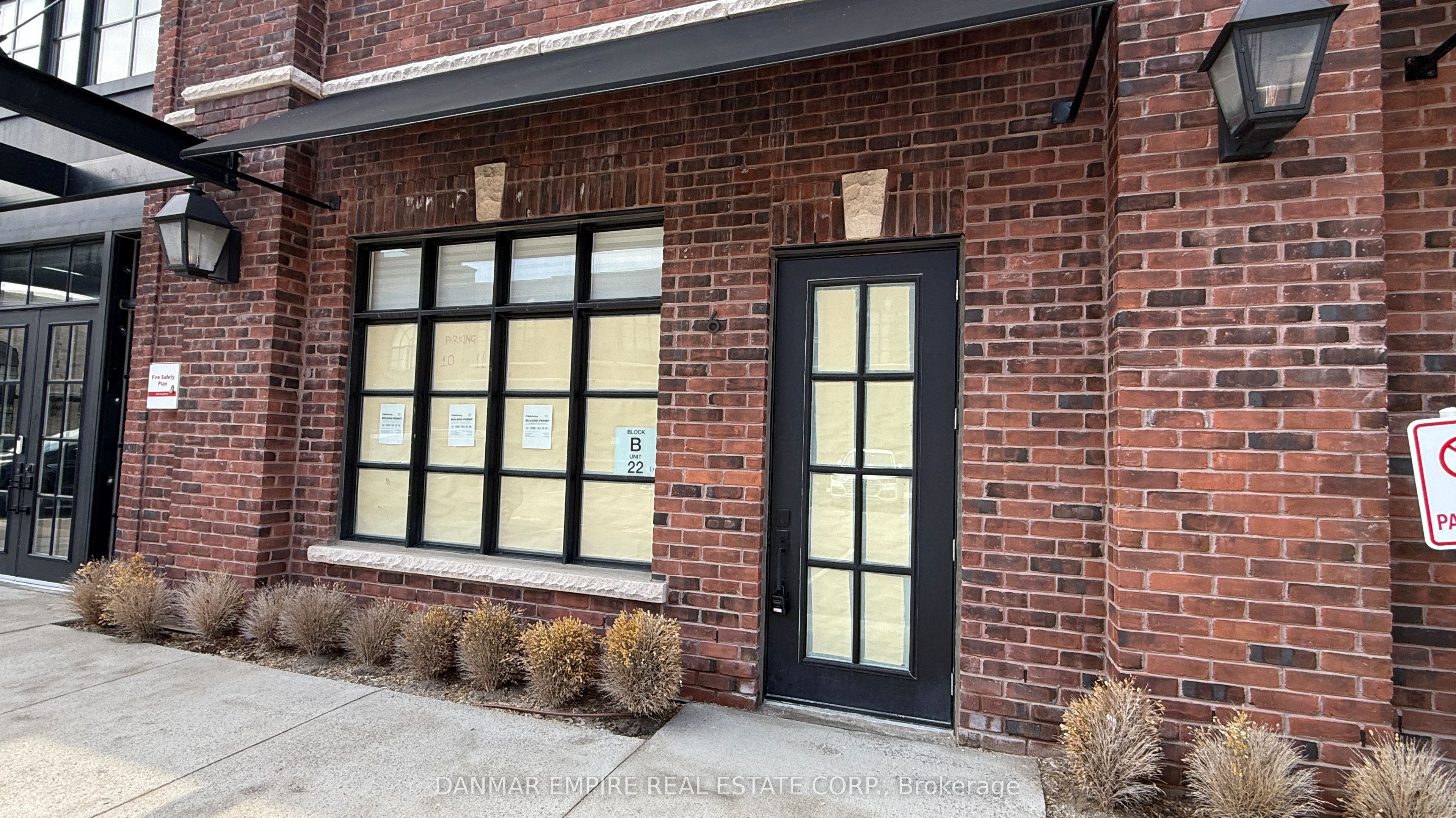 Additional image 2 of 6-68 Jutland Road, Toronto, ON, M8Z 2H1