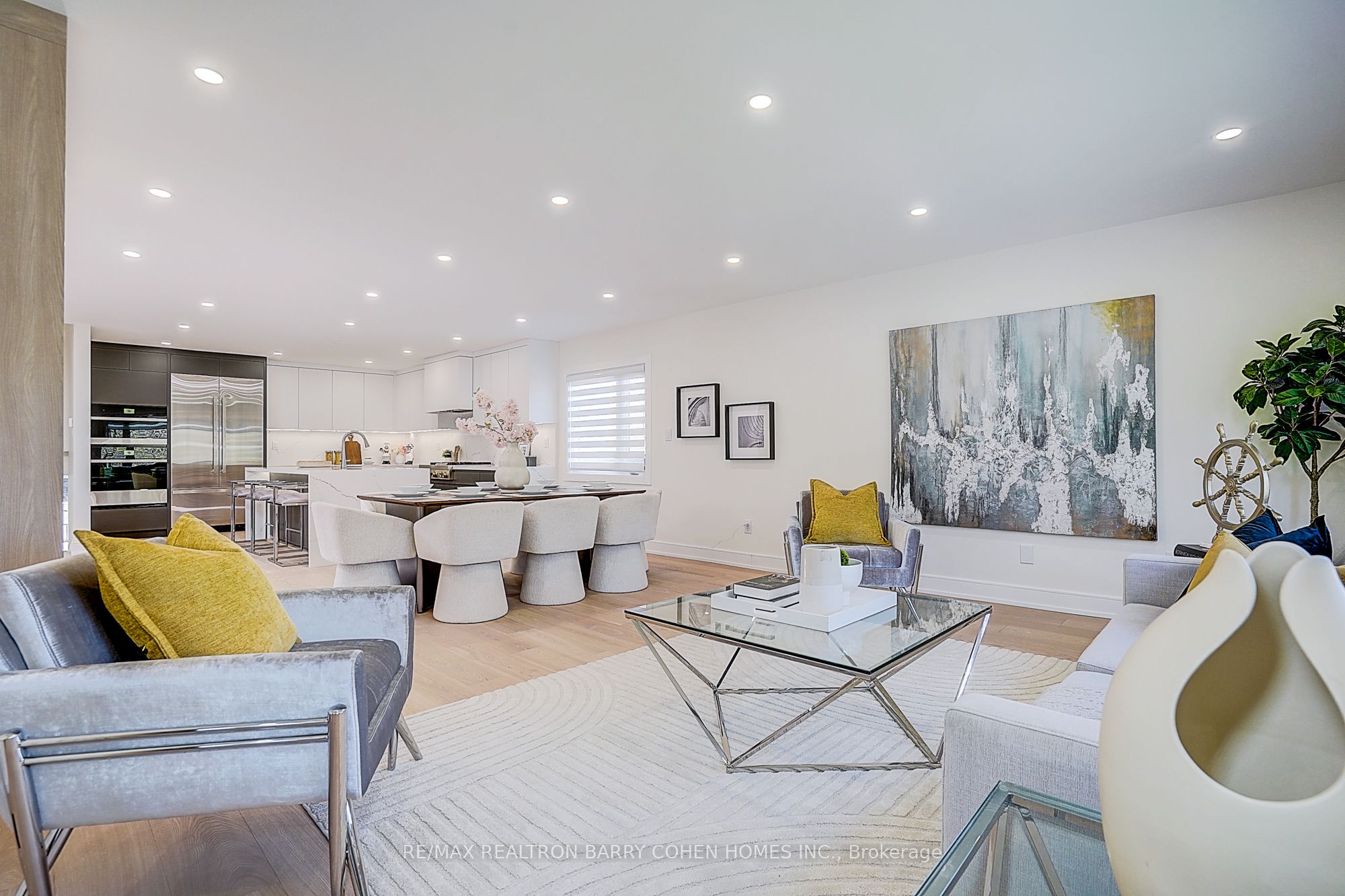 Additional image 5 of 34 Elliotwood Court, Toronto, ON, M2L 2P9
