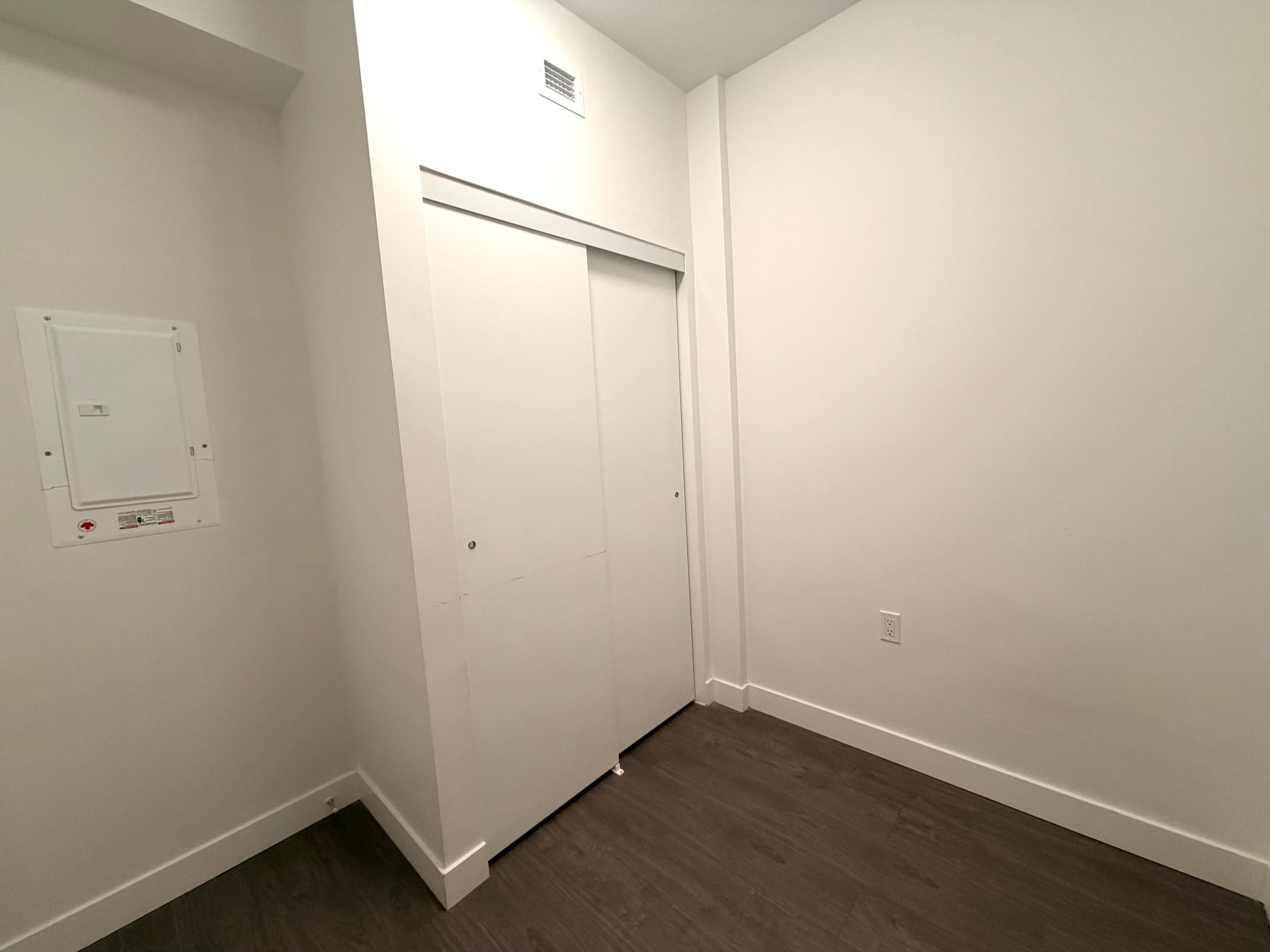 Additional image 6 of 820-6328 No. 3 Road, Richmond, BC, V6Y 0L6