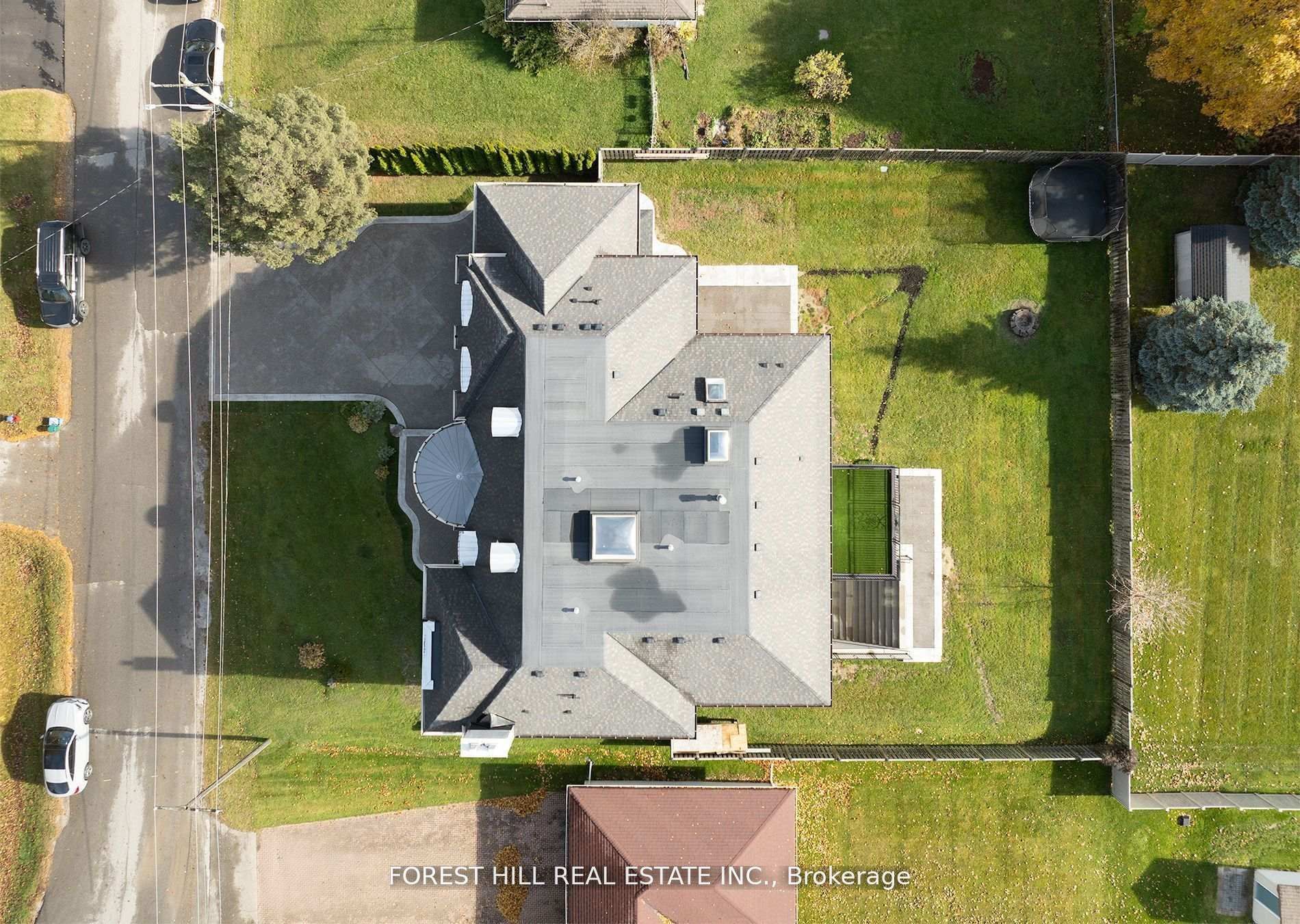 Additional image 4 of 39 Patricia Drive E, King, ON, L7B 1H5
