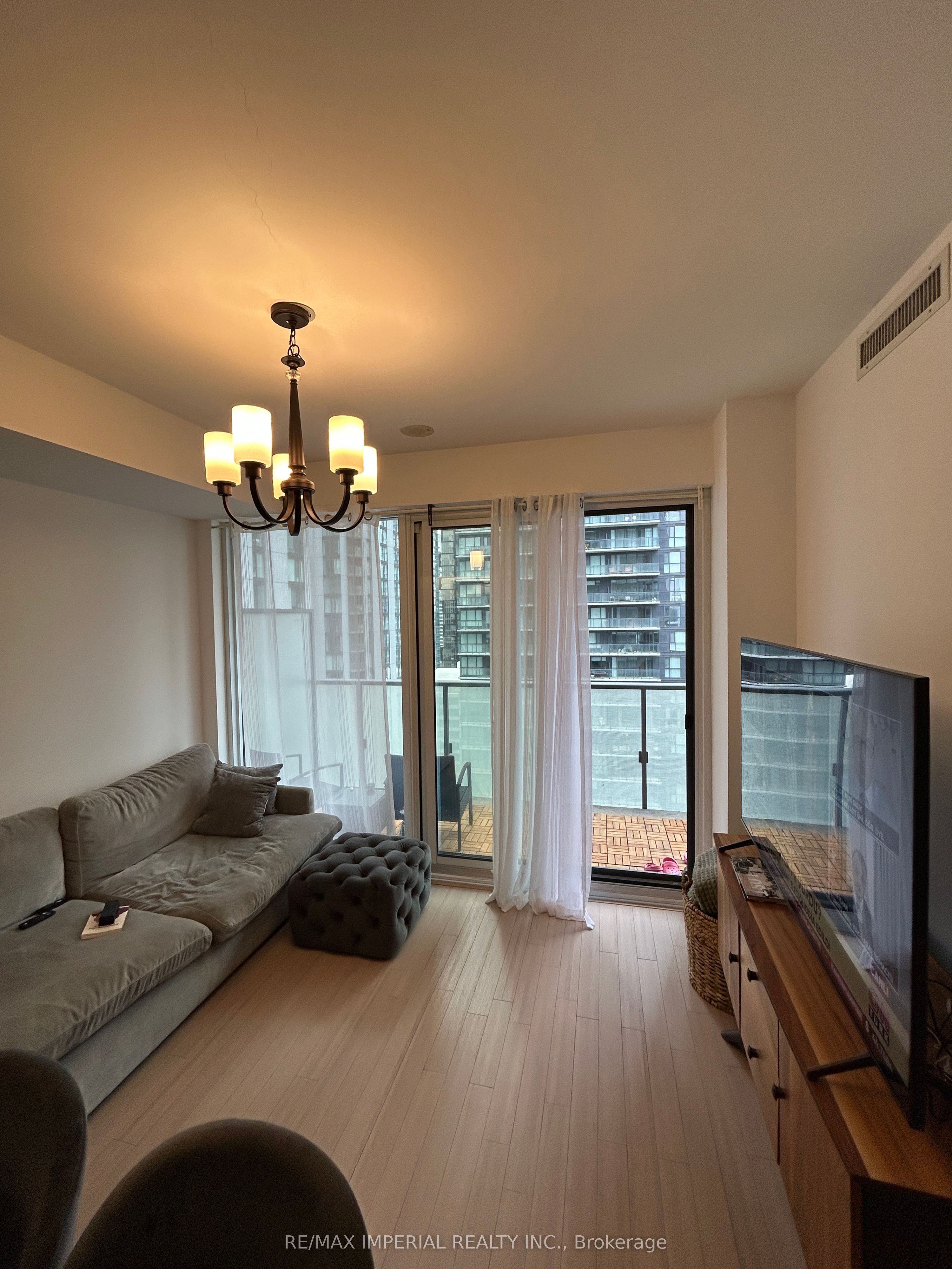 Additional image 5 of 2708-101 Peter Street, Toronto, ON, M5V 0G6