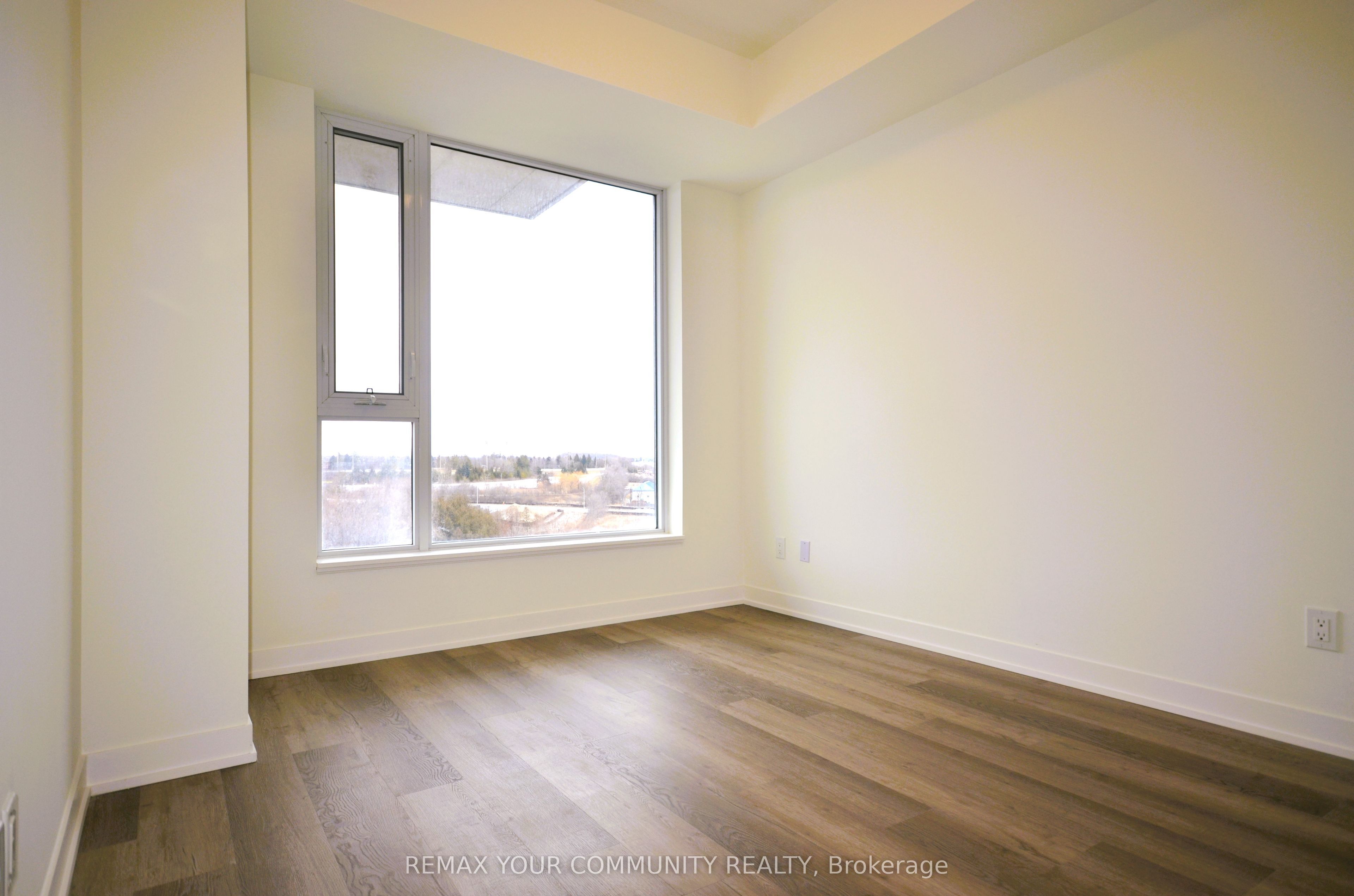 Additional image 5 of 708-6 David Eyer Road, Richmond Hill, ON, L4S 0N5