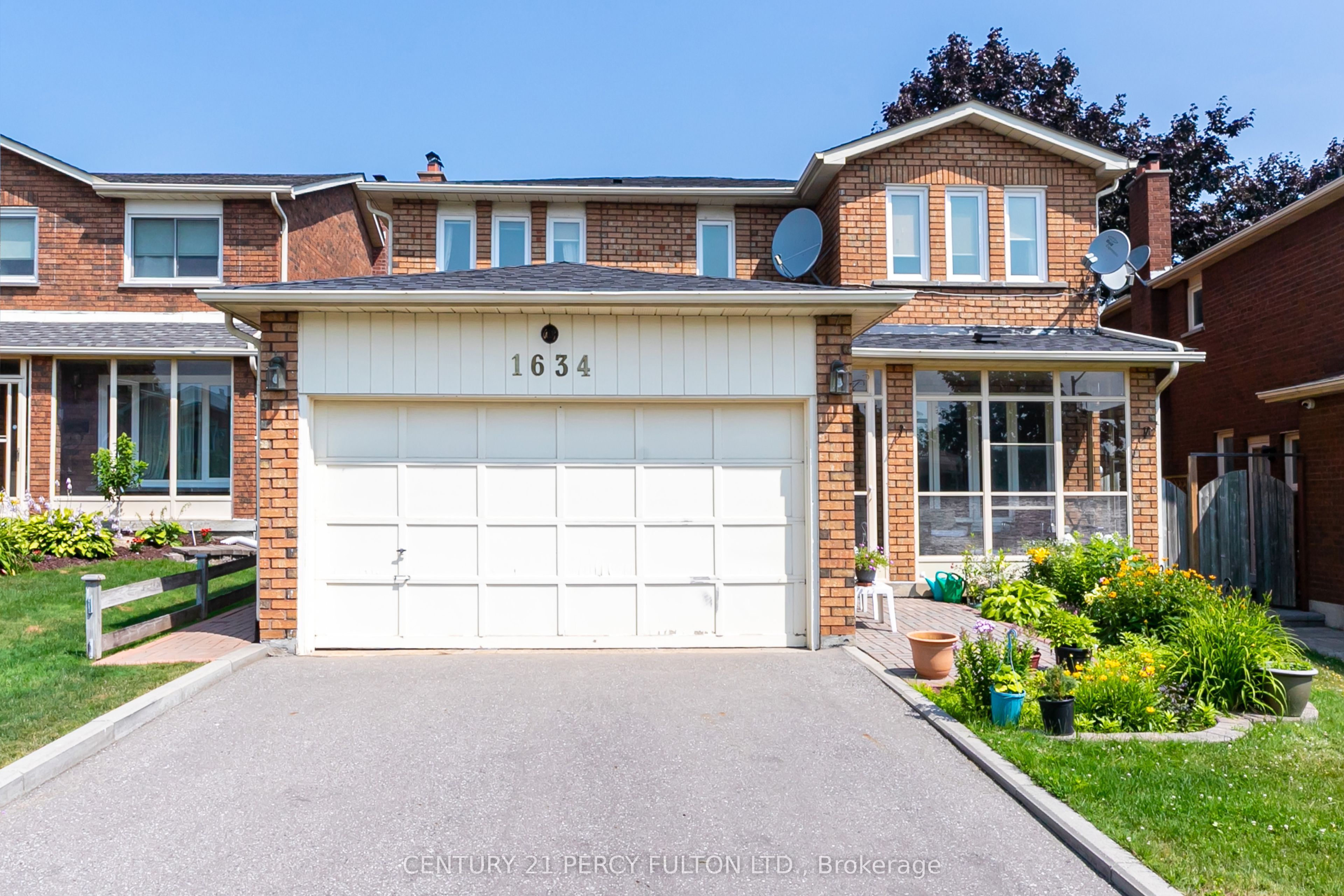 Additional image 2 of 1634 Beaton Way, Pickering, ON, L1X 1X8
