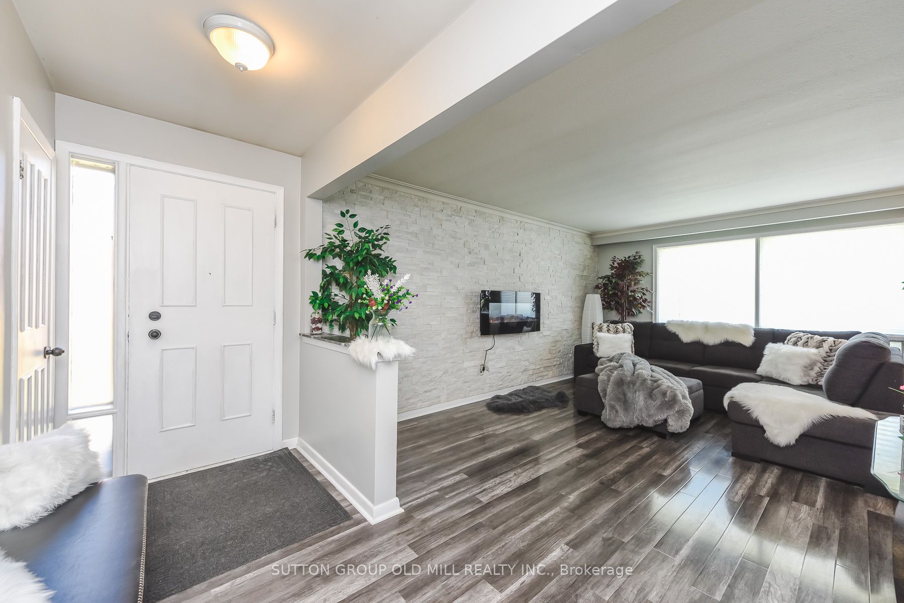 Additional image 6 of 14 Shipley Road, Toronto, ON, M9R 3H8