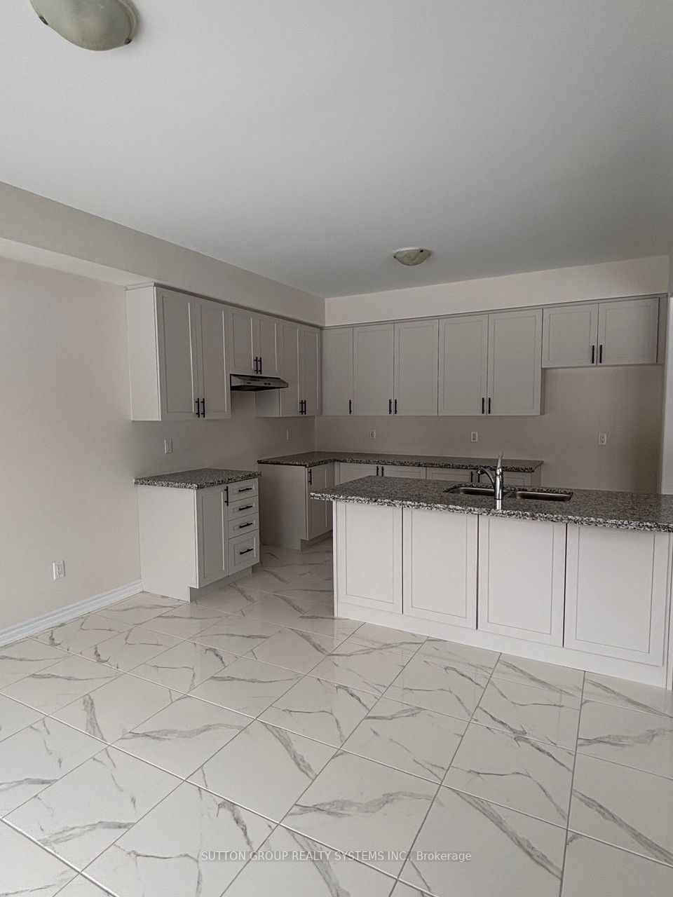 Additional image 4 of 14 Federica Crescent, Wasaga Beach, ON, L9Z 0N5