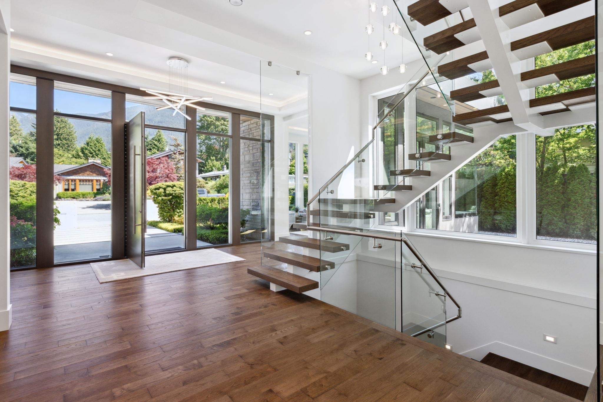 Additional image 6 of 983 Tudor Avenue, North Vancouver, BC, V7R 1X6
