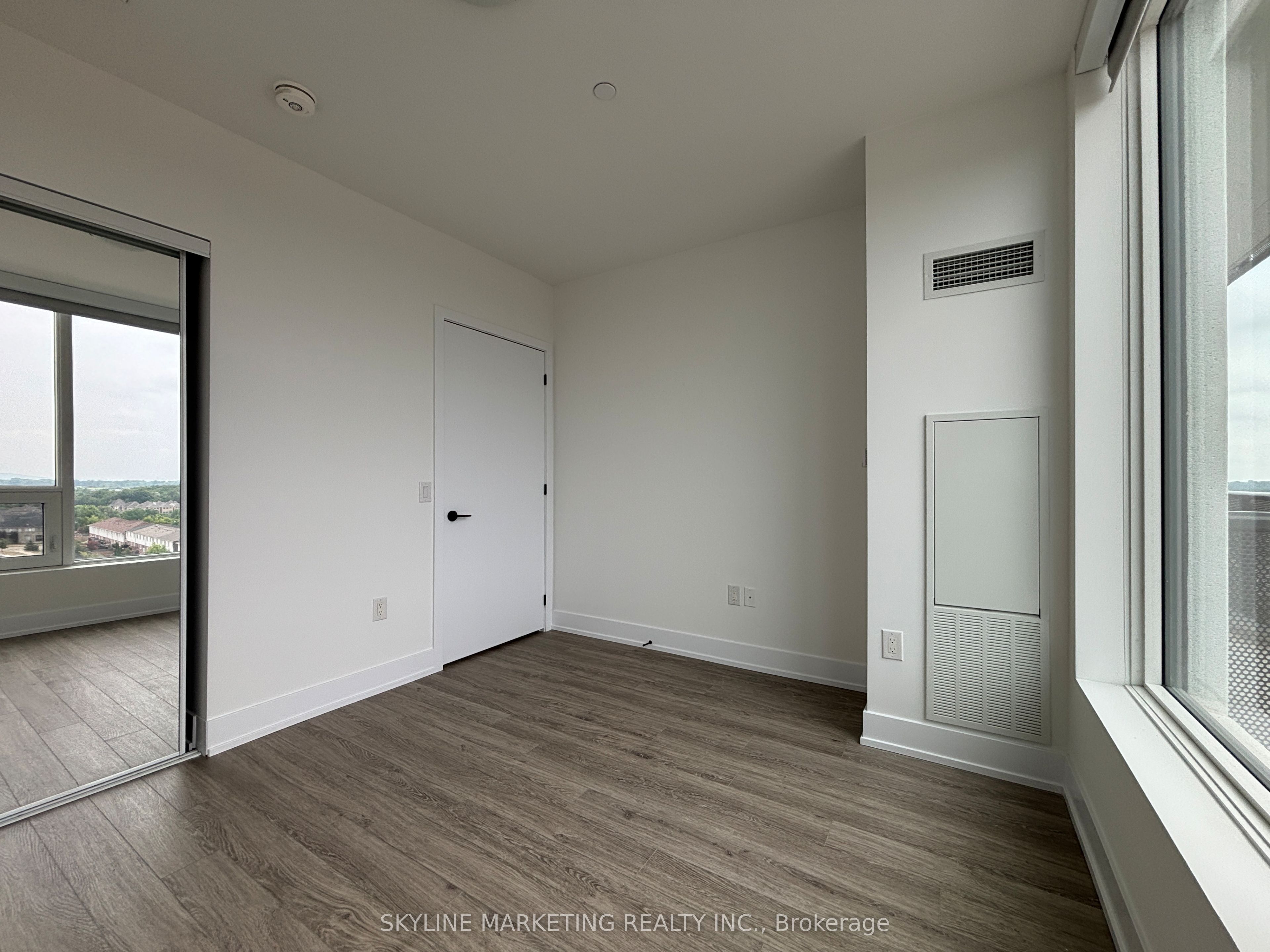 Additional image 4 of 631-2450 Old Bronte Road, Oakville, ON, L6M 4J2