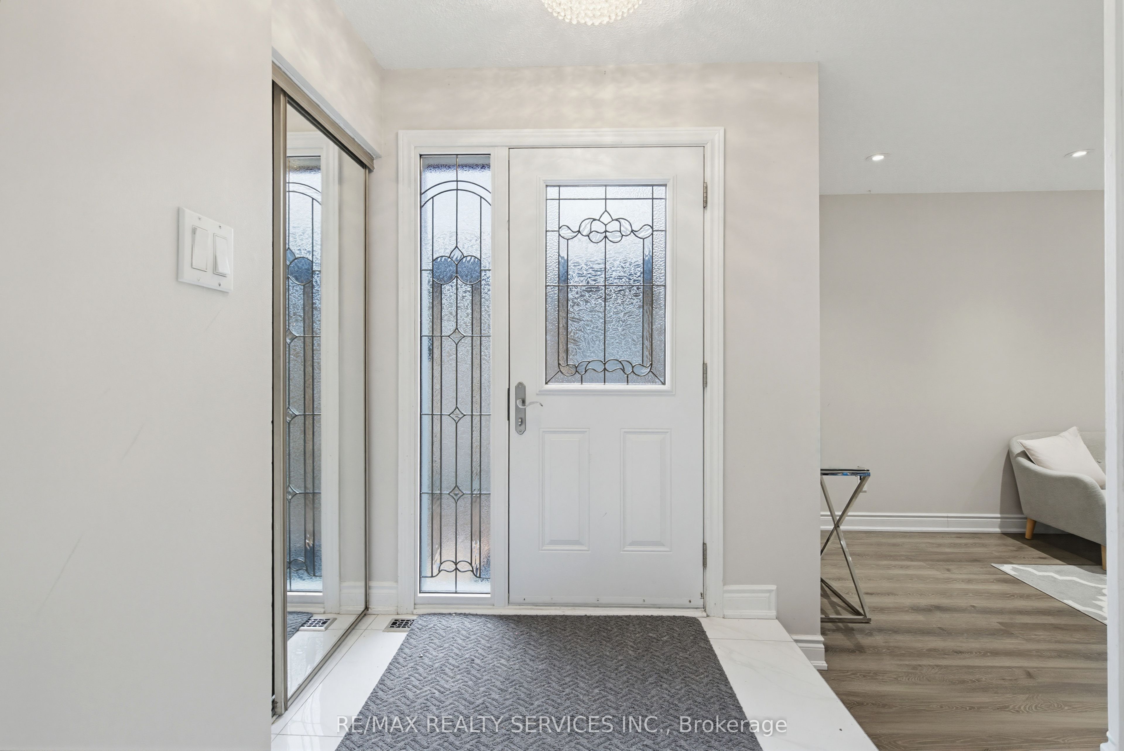 Additional image 6 of 2545 Folkway Drive, Mississauga, ON, L5L 2J9