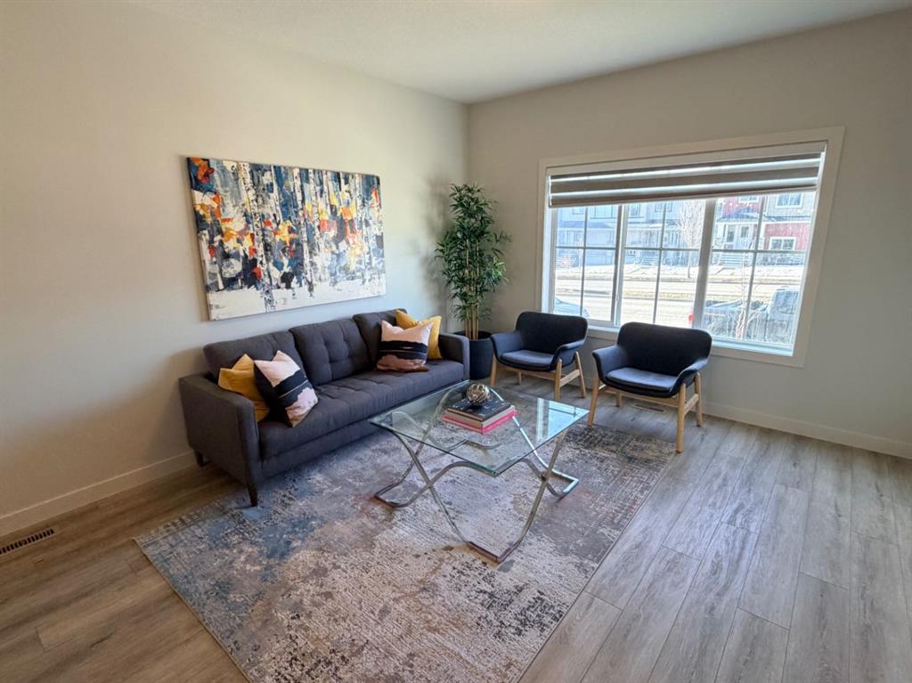 Additional image 5 of 224 River Heights Drive, Cochrane, AB, T4C2T8