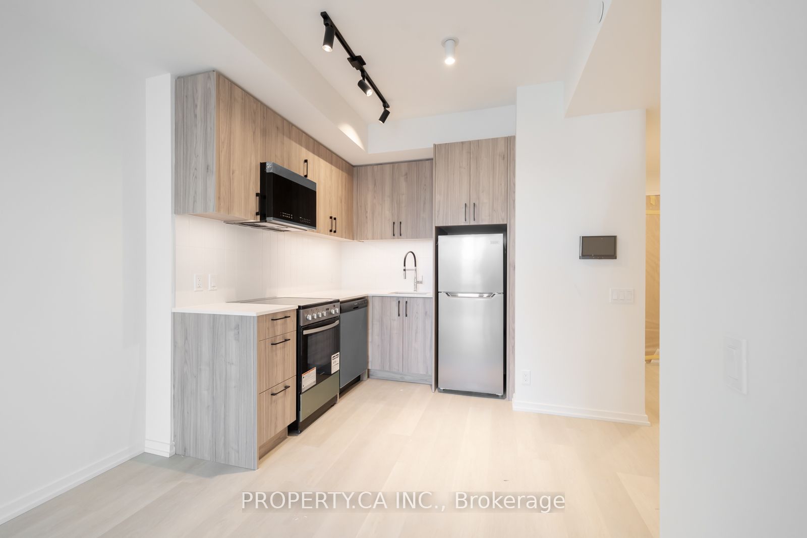Additional image 5 of 601-109 Erskine Avenue, Toronto, ON, M4P 0G8