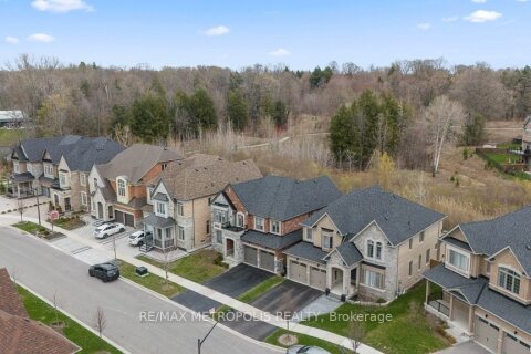 Additional image 8 of 42 Blenheim Circle, Whitby, ON, L1P 0E2