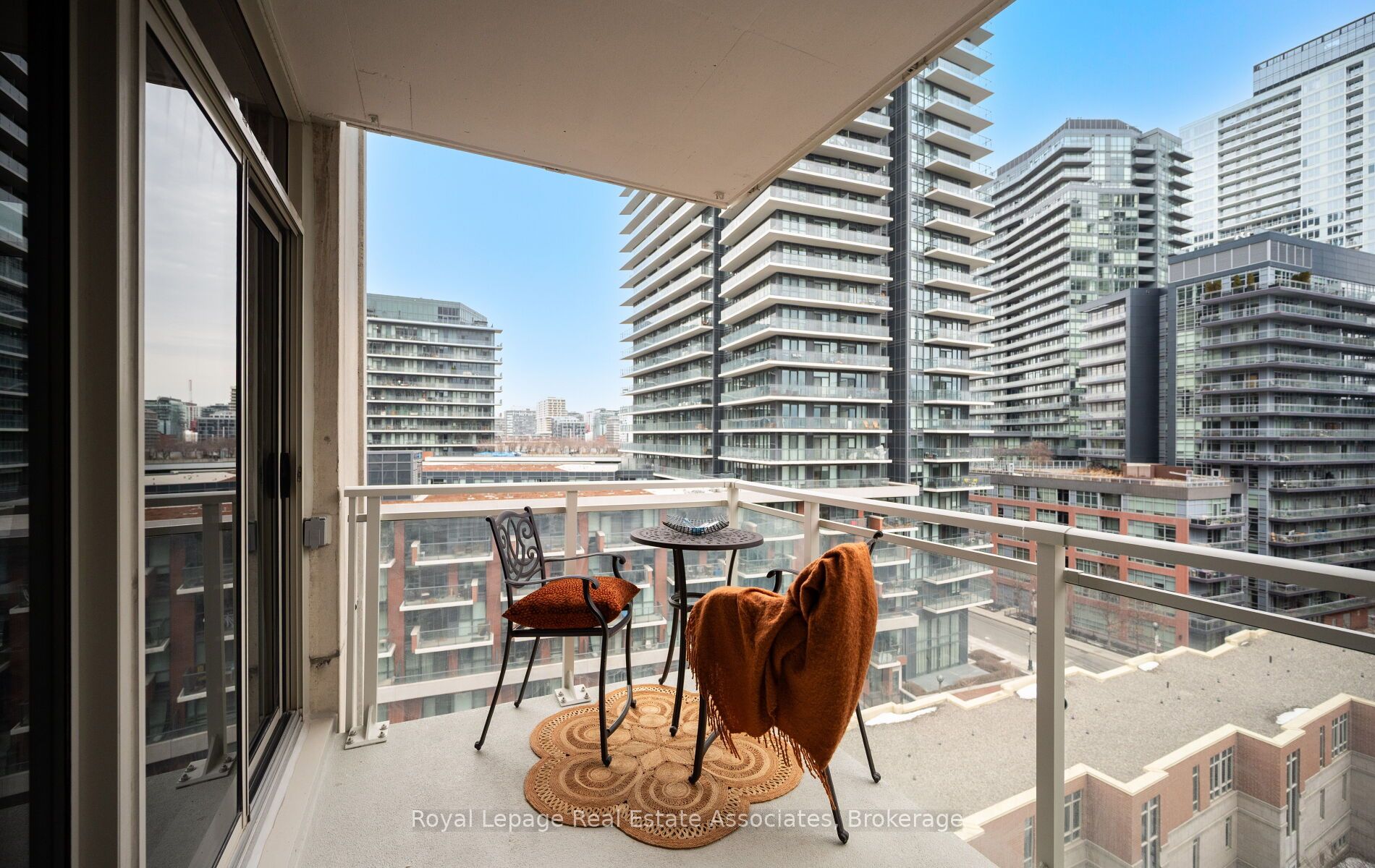 Additional image 4 of 908-21 Grand Magazine Street, Toronto, ON, M5V 1B5