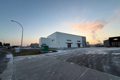 Additional image 7 of 410 36 Street N, Lethbridge, AB, T1H 5C3