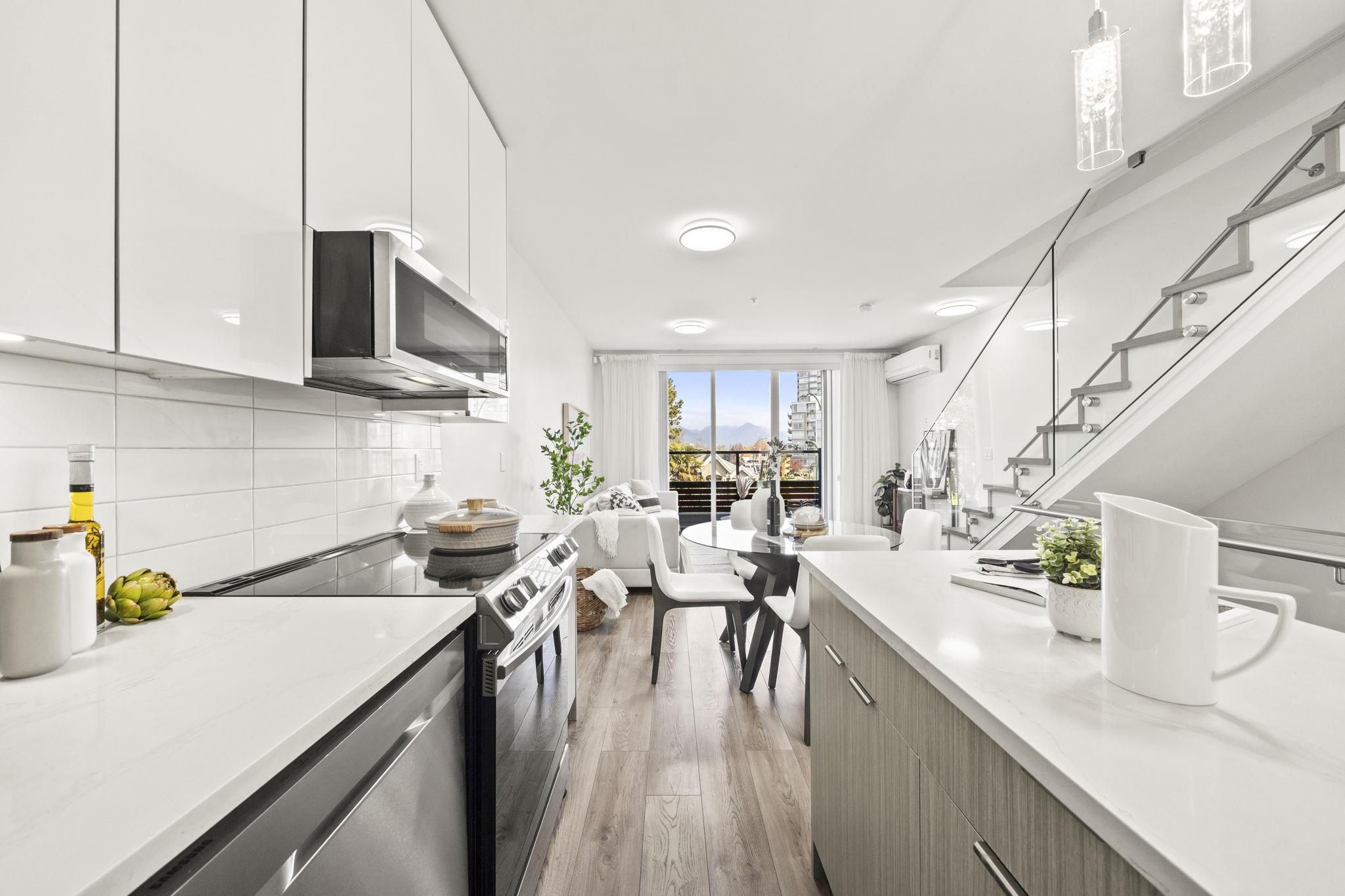 Additional image 2 of 2296 33rd Avenue E, Vancouver, BC, V5N 3G1