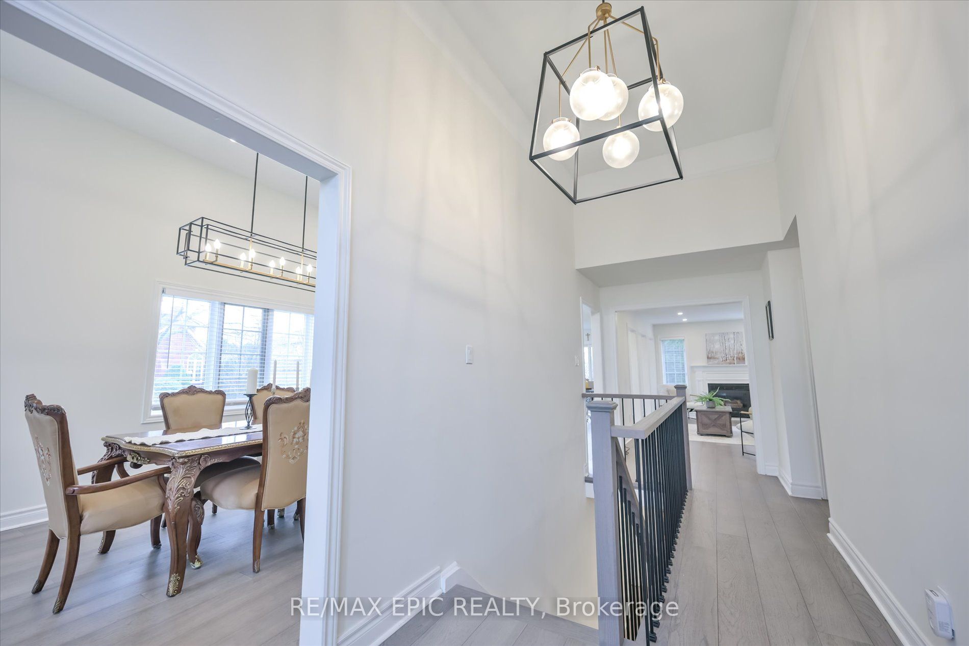 Additional image 6 of 33 Emmett Place, Whitby, ON, L1R 2B4